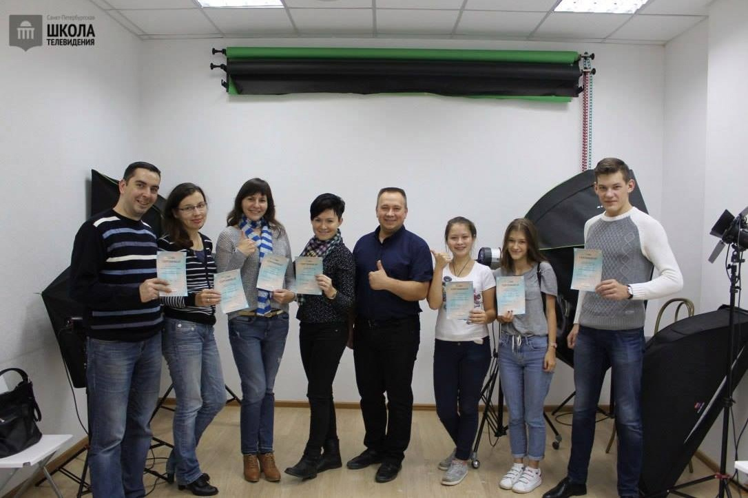 ФОТОшкола для школьников! Курс по фотографии для детей. Обучение фотографии для школьников. Фотошкола "Аквалайт". Фотограф Михаил Семенов Ярославль. Фотошкола. Аква-фотостудия