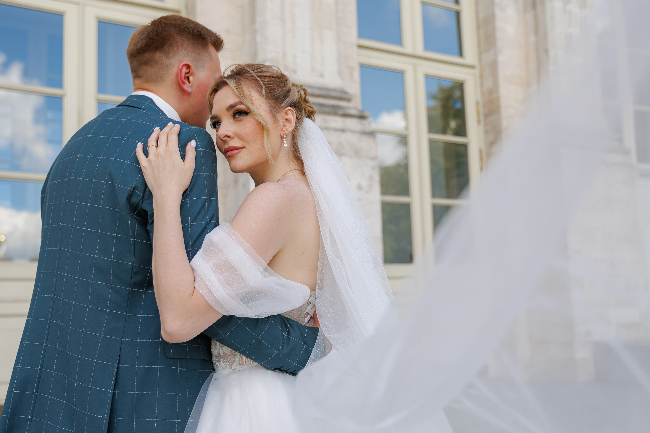 Свадебная фотосессия в парке усадьбе Царицыно. Свадебный фотограф Москва и МО Сергей Киржаев