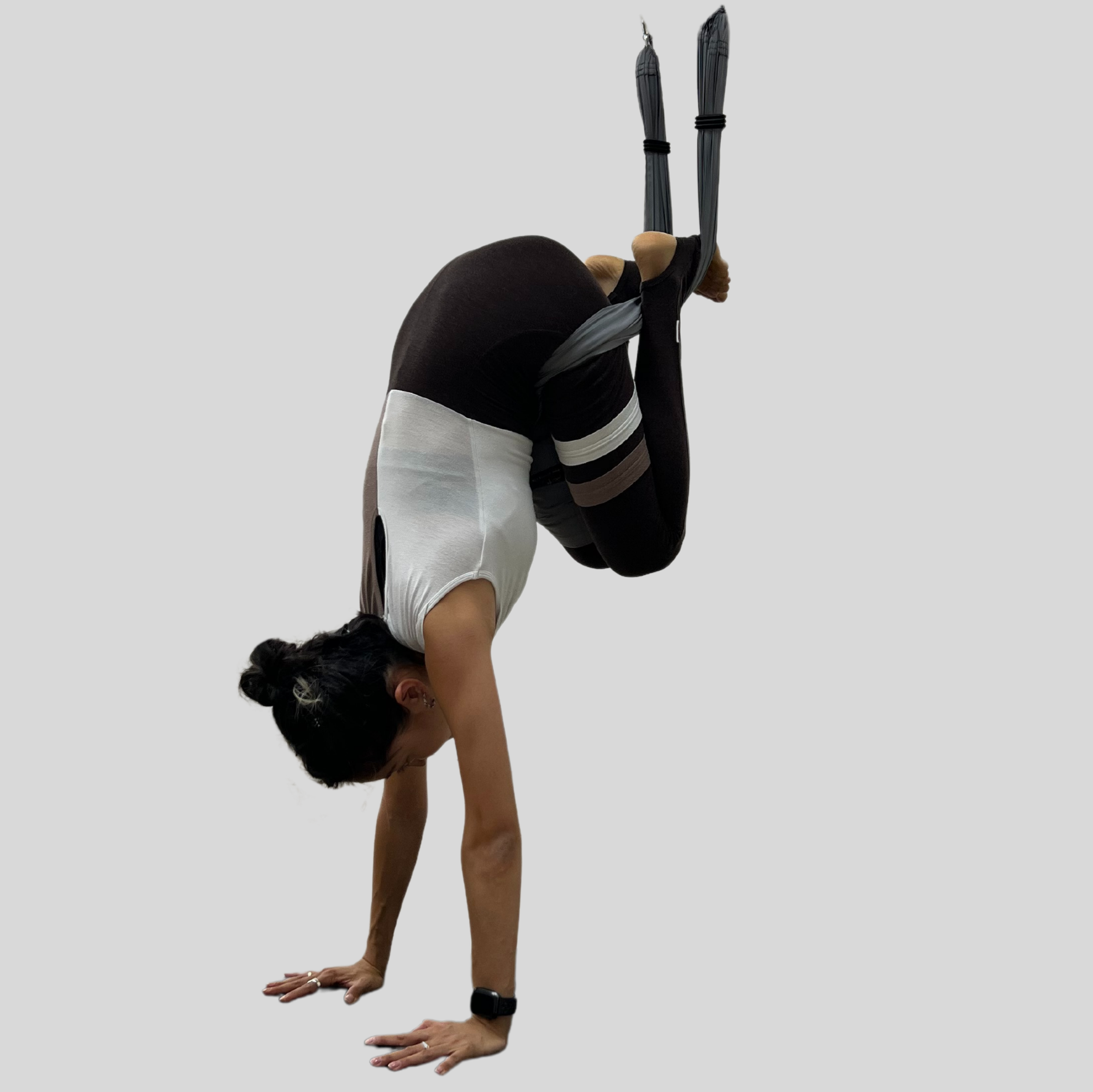 Флай йога, aerial yoga, аэро йога, связка в гамаке, позы в гамаке, aerial yoga exercise, fly yoga practice, fly yoga low, низкий гамак. Преподаю и провожу обучение по флай йоге