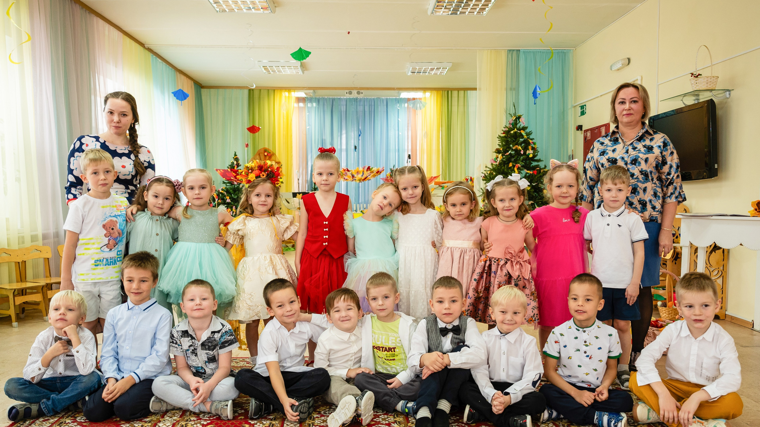 Осенние проказники. Современный выпускной альбом