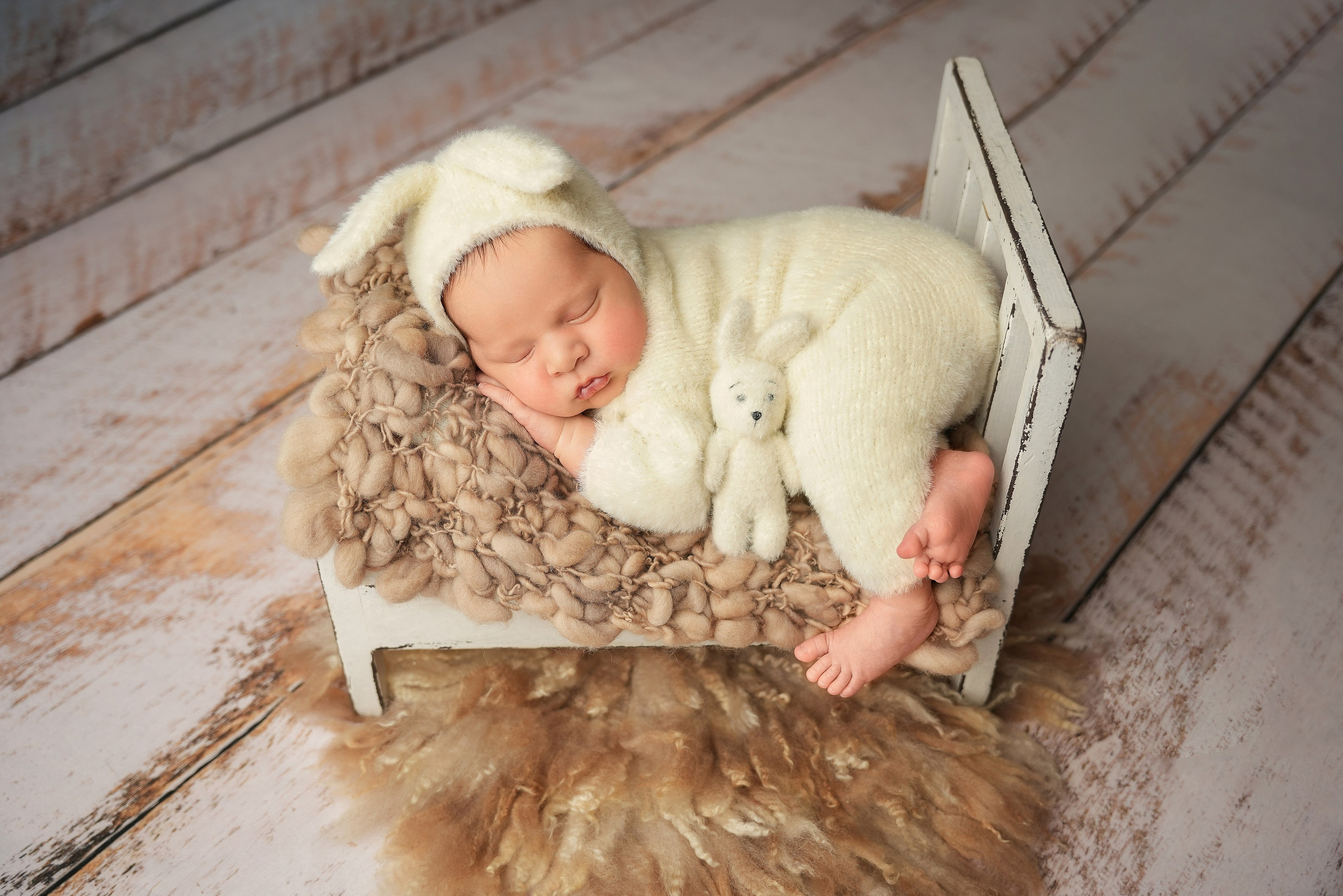 Услуги. Фотограф новорожденных в городе Пермь Карачева Юлия