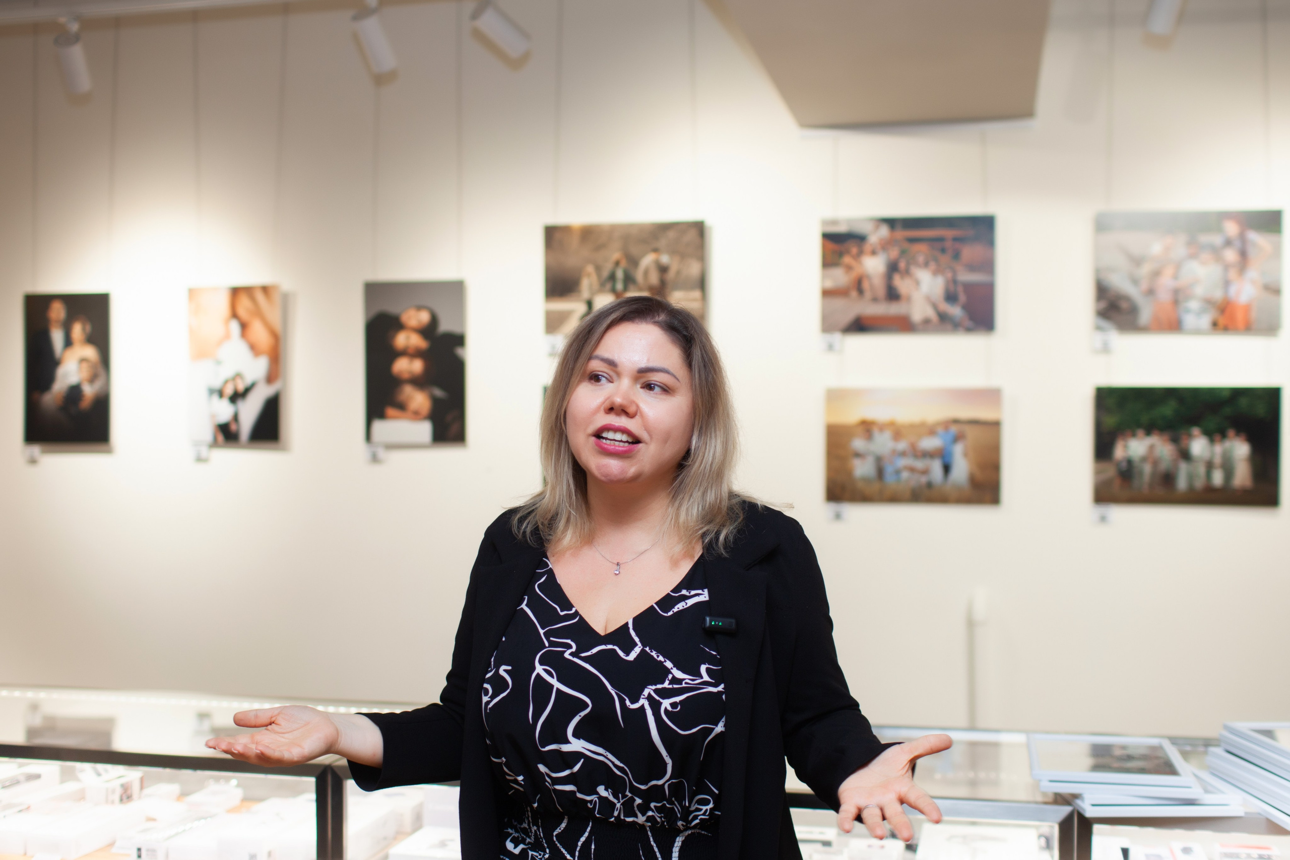 Организовать персональную выставку фотографа. Организация фотовыставок в Петербурге и Москве, MFamilia (МФамилия)