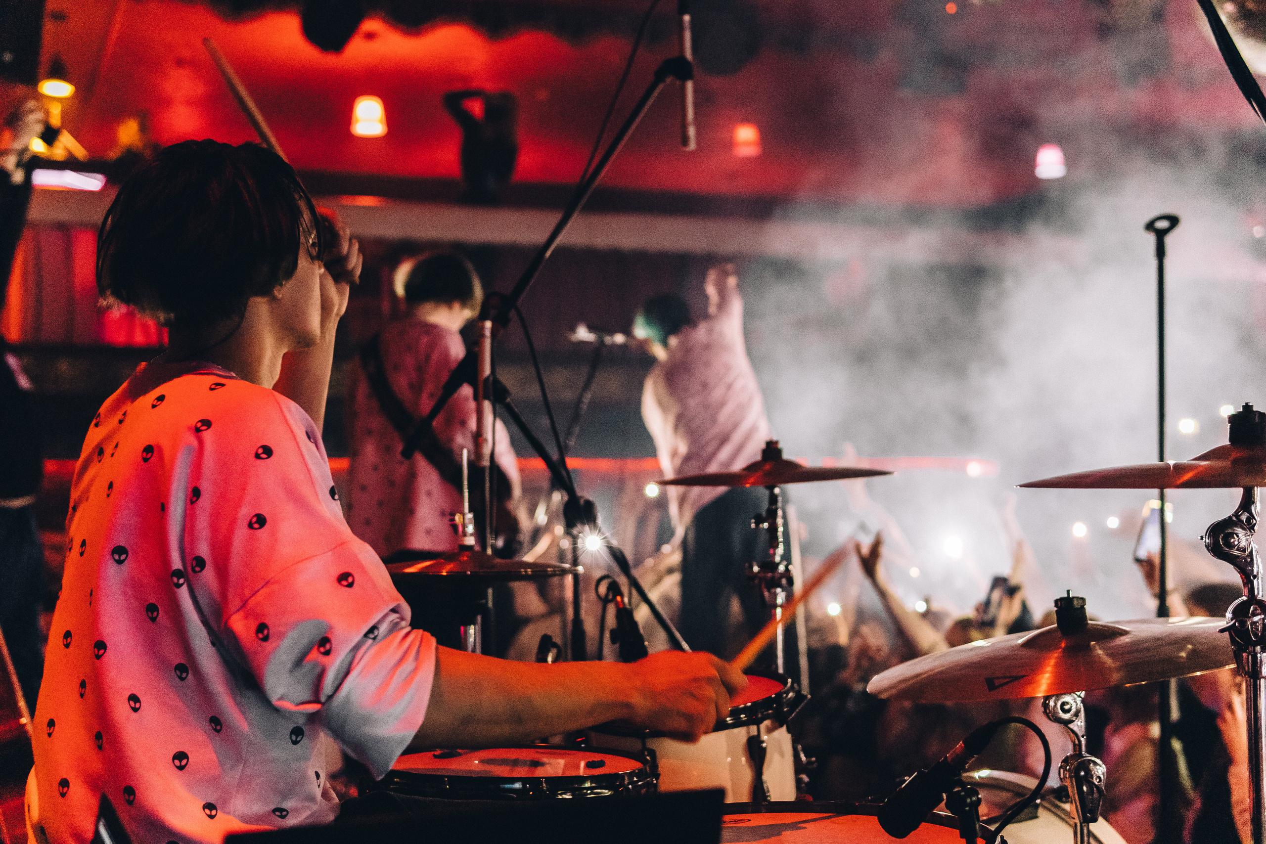 Репортажная съемка концерта группы КОСМОНАВТОВ НЕТ в г. Ростов-на-Дону. Фотограф в Ростове-на-Дону Игорь Апасеев