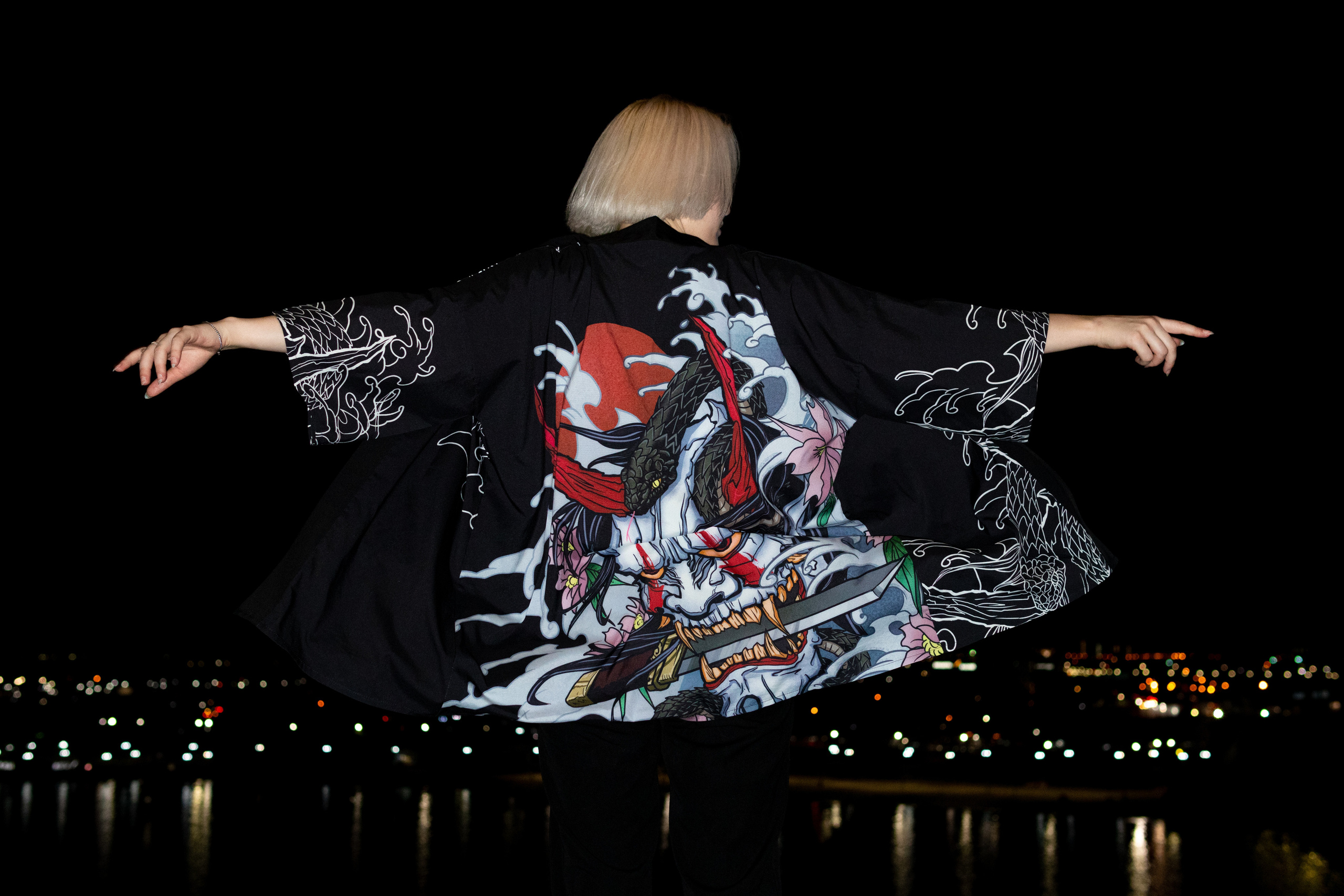 Легкая направленность идеи для фотосессии пошла из Tokyo Revengers. Фотограф в Ростове-на-Дону Игорь Апасеев