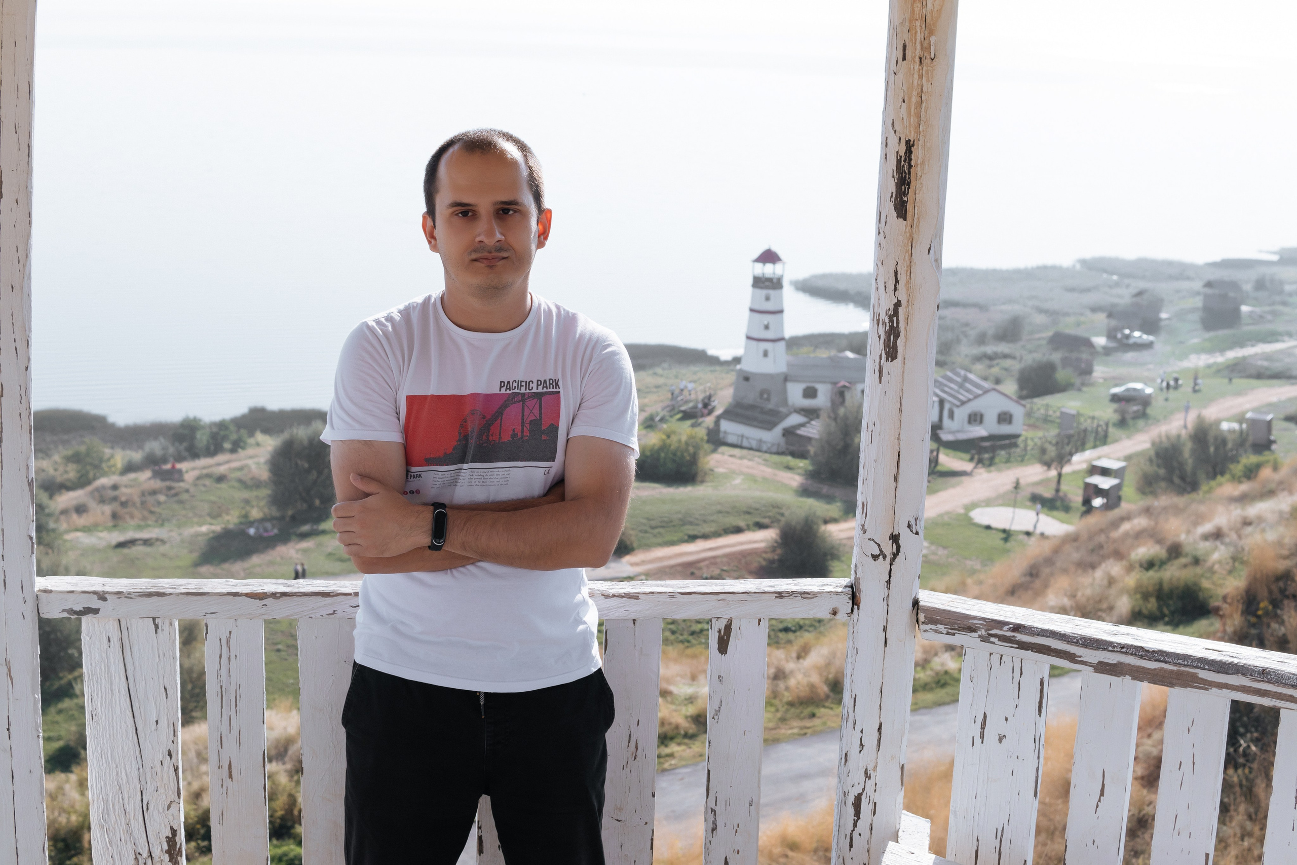 alt="Контактная информация: телефон, email и форма для связи с фотографом"