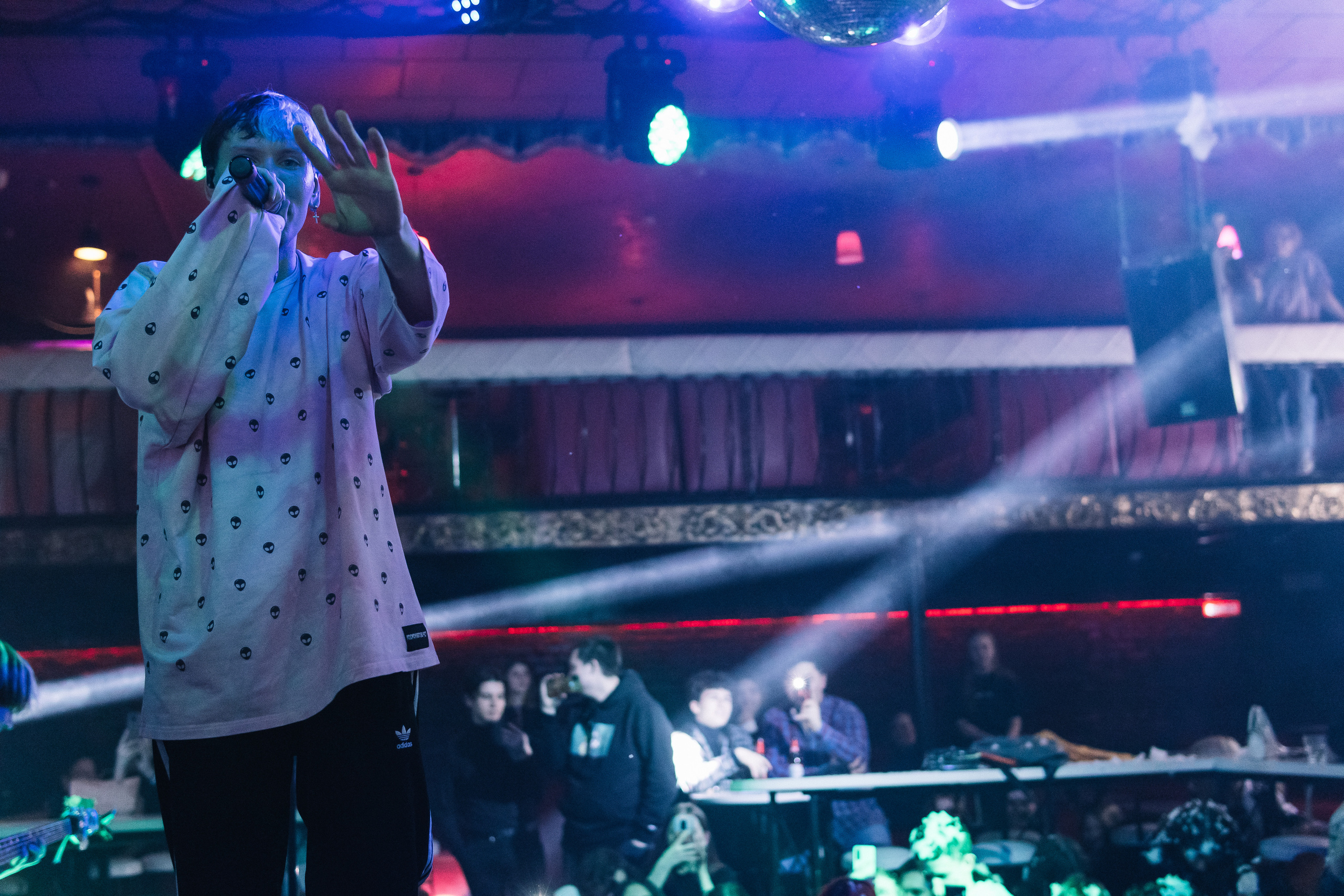 Репортажная съемка концерта группы КОСМОНАВТОВ НЕТ в г. Ростов-на-Дону. Фотограф в Ростове-на-Дону Игорь Апасеев