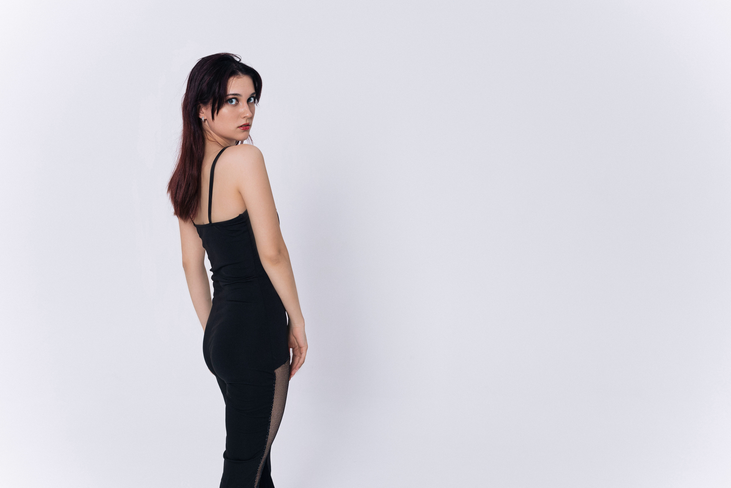 Съемка на белой циклораме. Фотограф в Ростове-на-Дону Игорь Апасеев