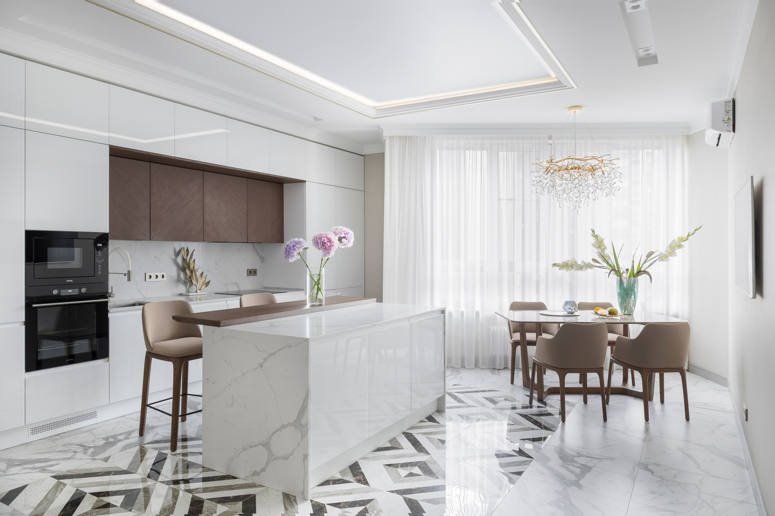 Кухня-гостиная для публикации в журнале