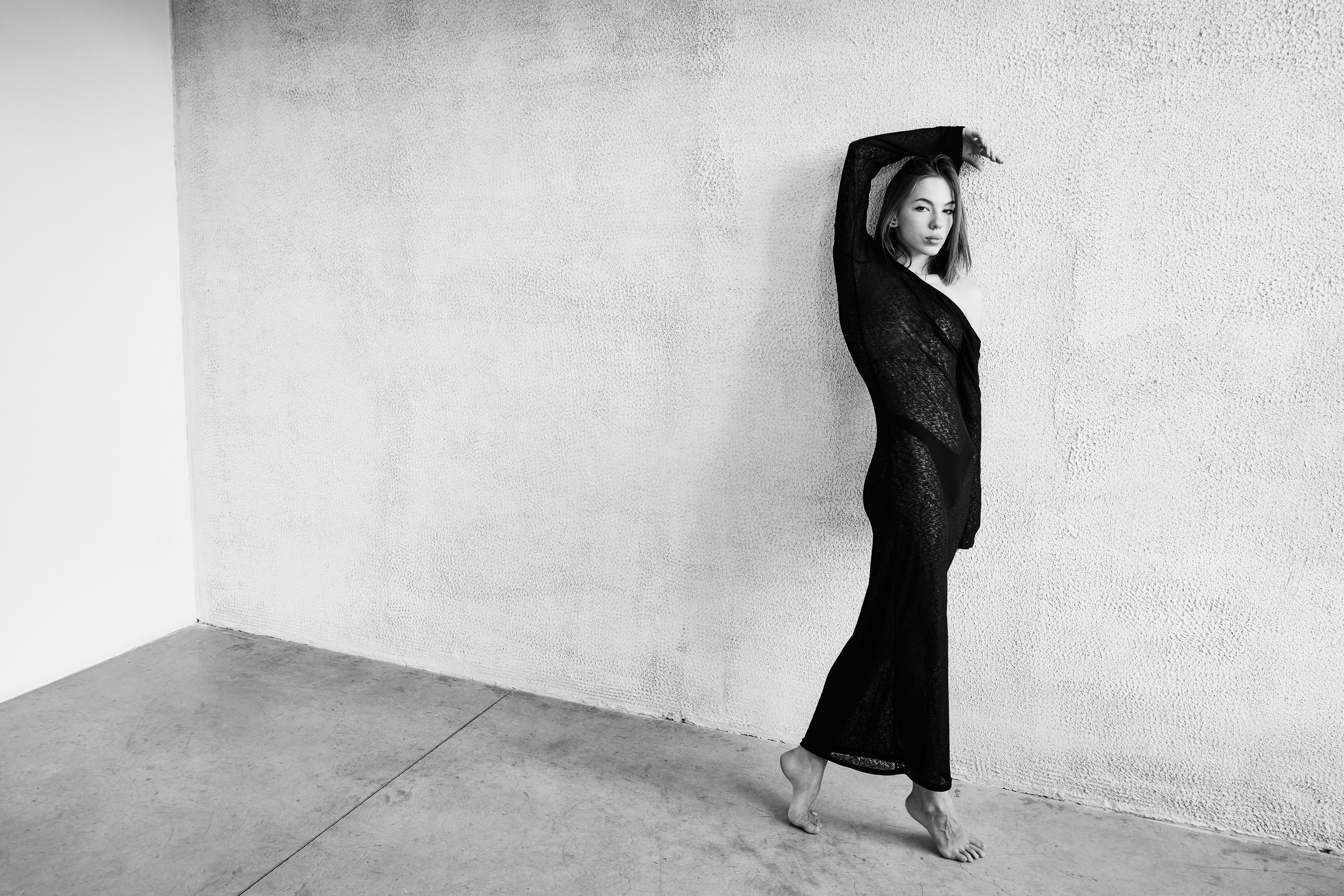 Контакты. Фотограф для брендов в Санкт-Петербурге Оксана Паутова