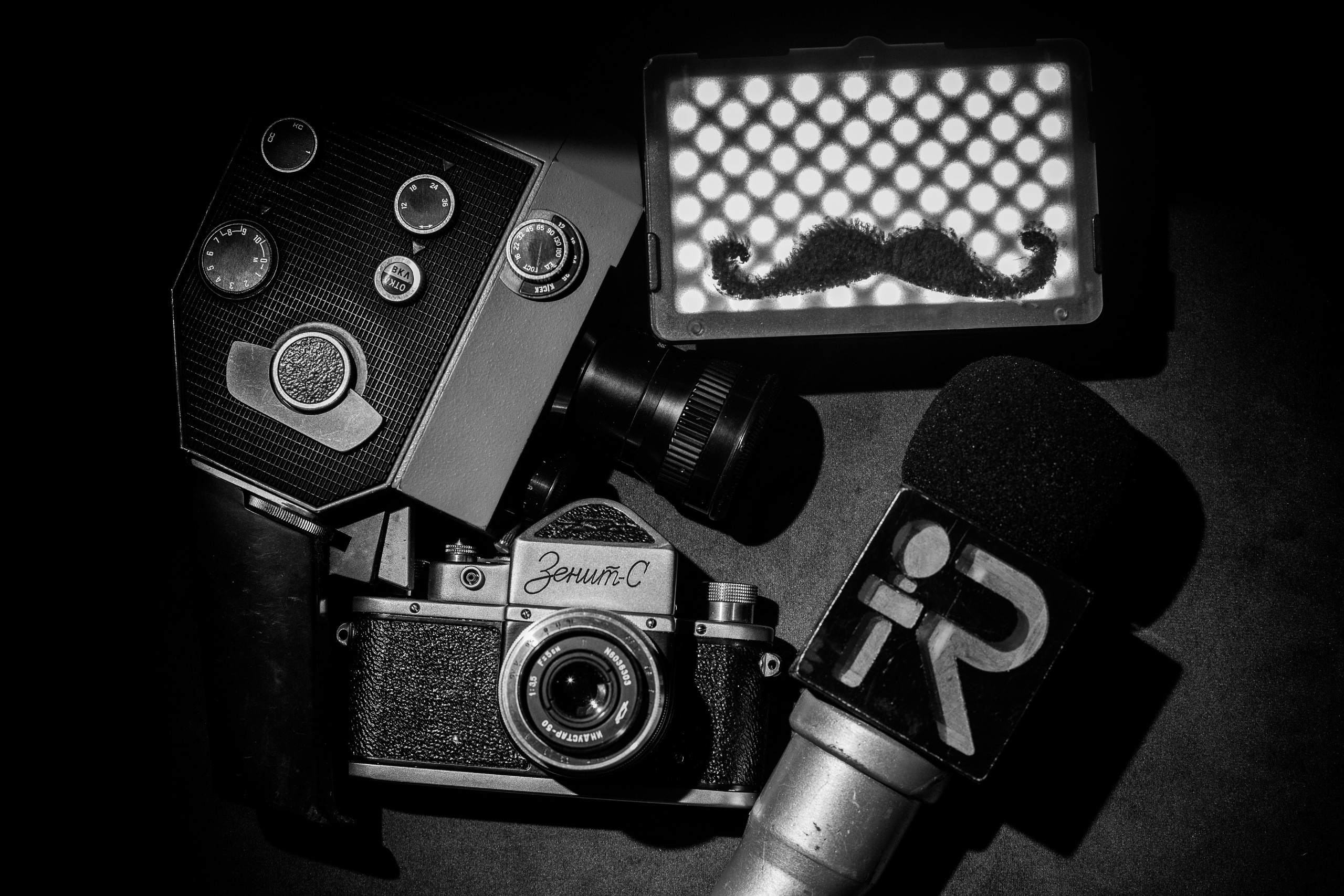 Записаться на съёмку к фотографу видеографу Павлу Короткову можно здесь