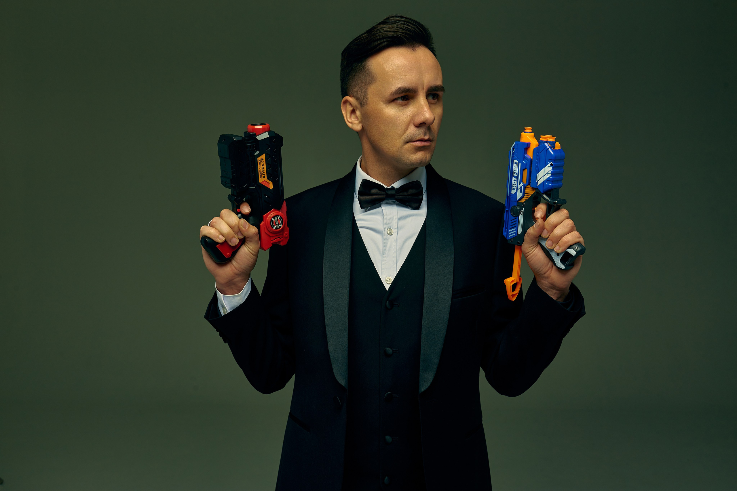 Джим Керри+Джеймс Бонд. Фотограф  Уфа, Москва, Казань, Питер Ильдар Кудабаев