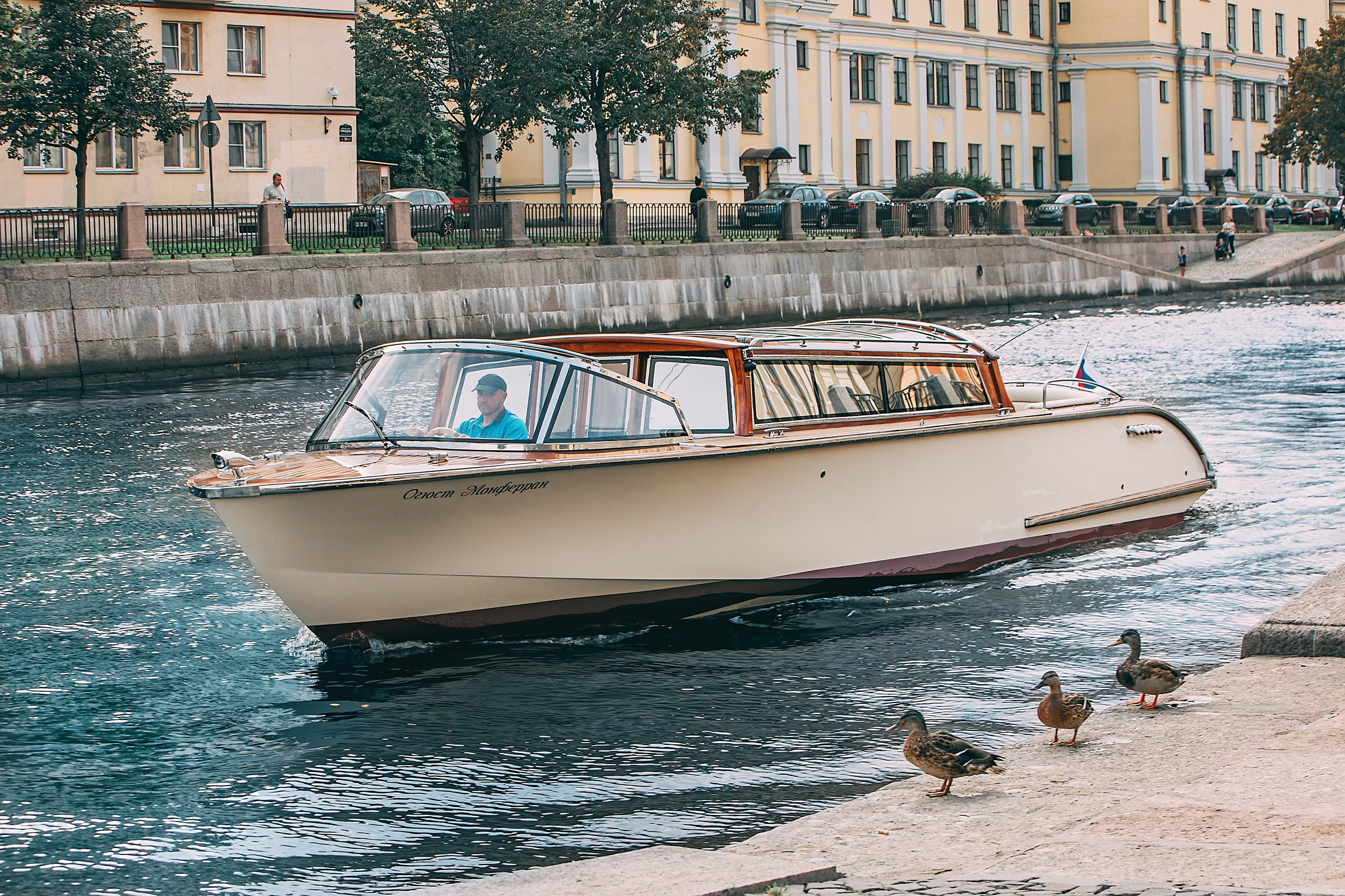 Катер «Montferrand». SPB Rent Boats|аренда катеров и теплоходов