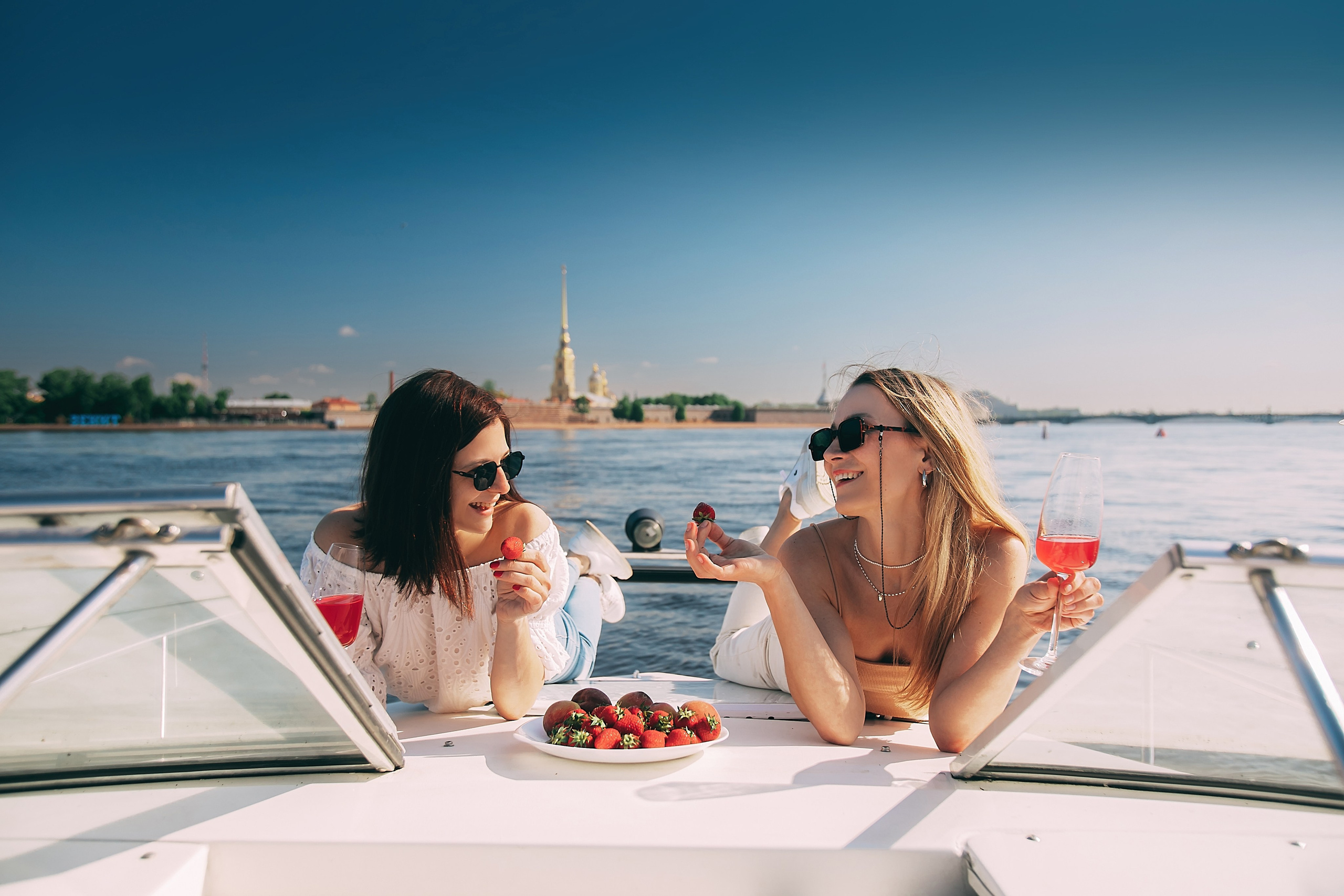 Акции. SPB Rent Boats|аренда катеров и теплоходов