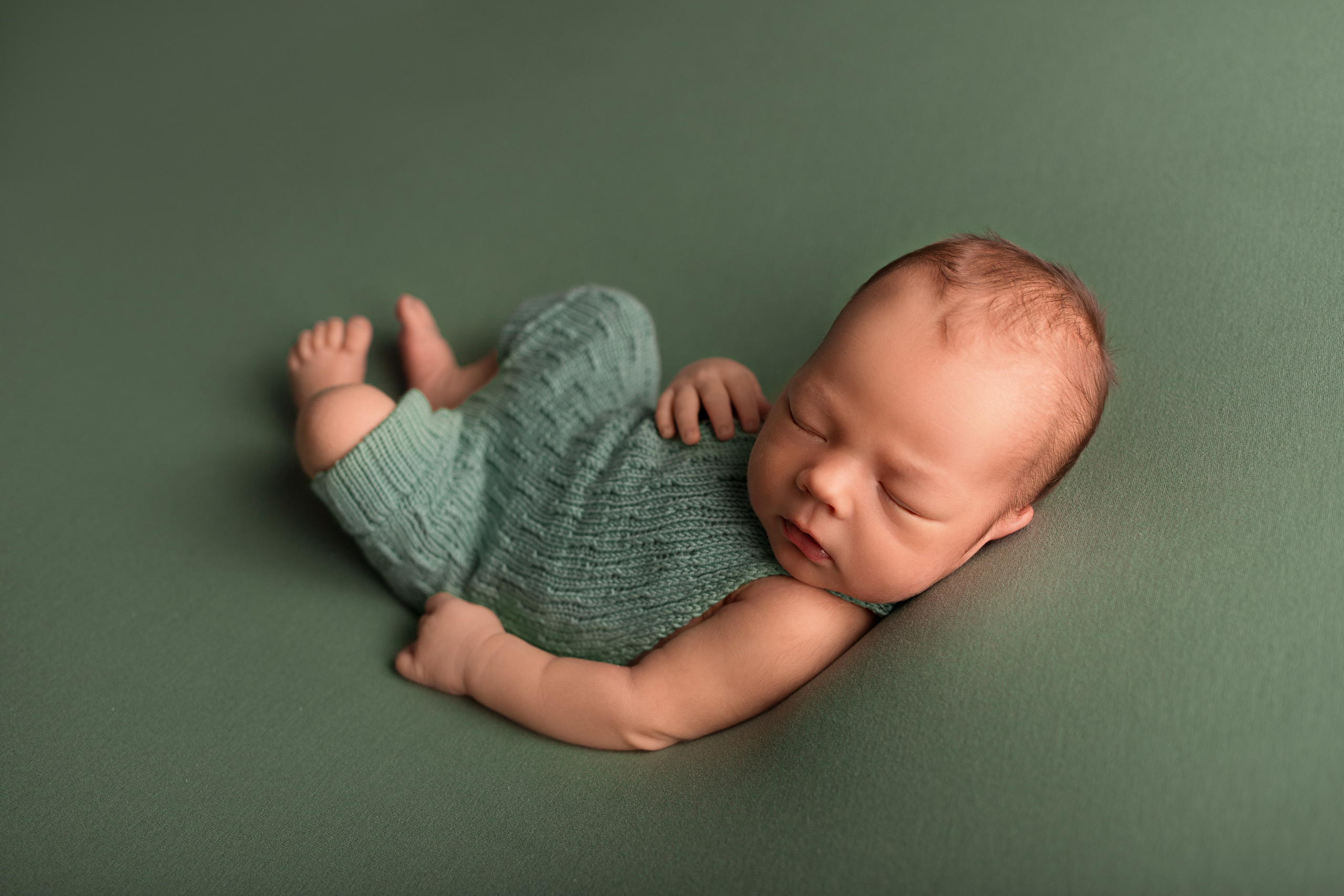 Фотограф новорождённых Волгоград Волжский Дарья Рыскаль