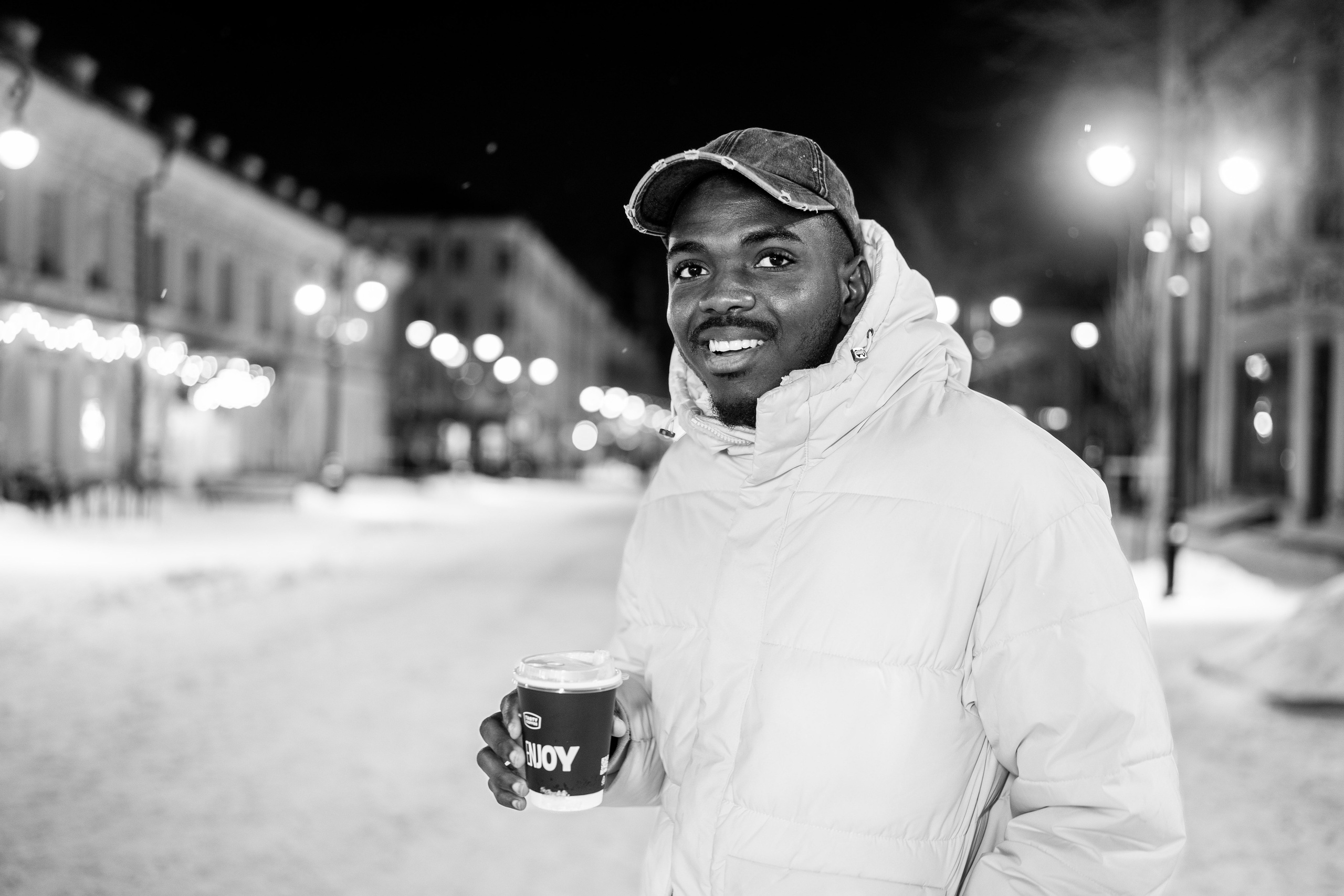 Зимняя фотосессия в Оренбурге с Ахмедом. Фотограф Павел Герасименко