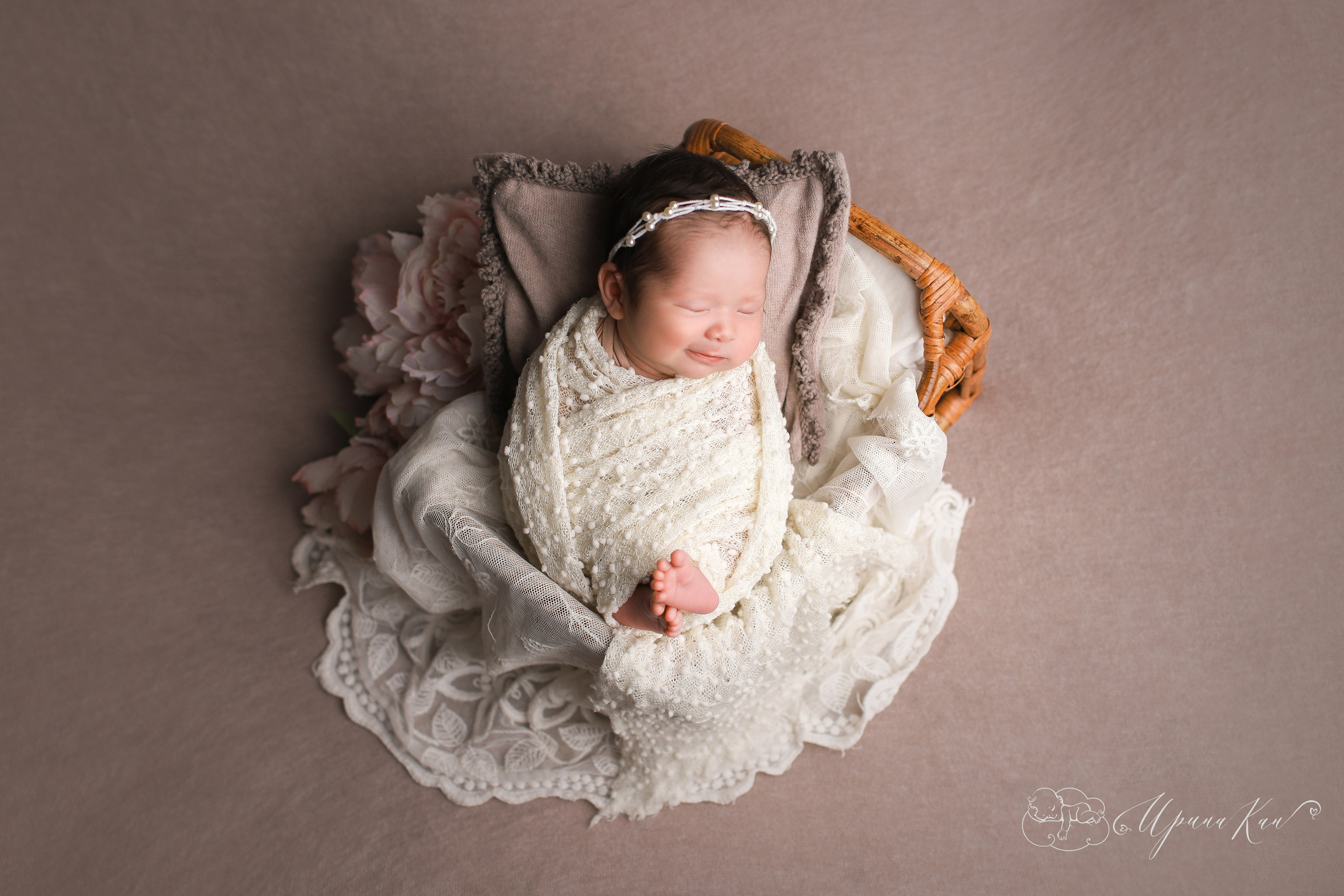 Ирина Кан Фотограф новорожденных в Екатеринбурге