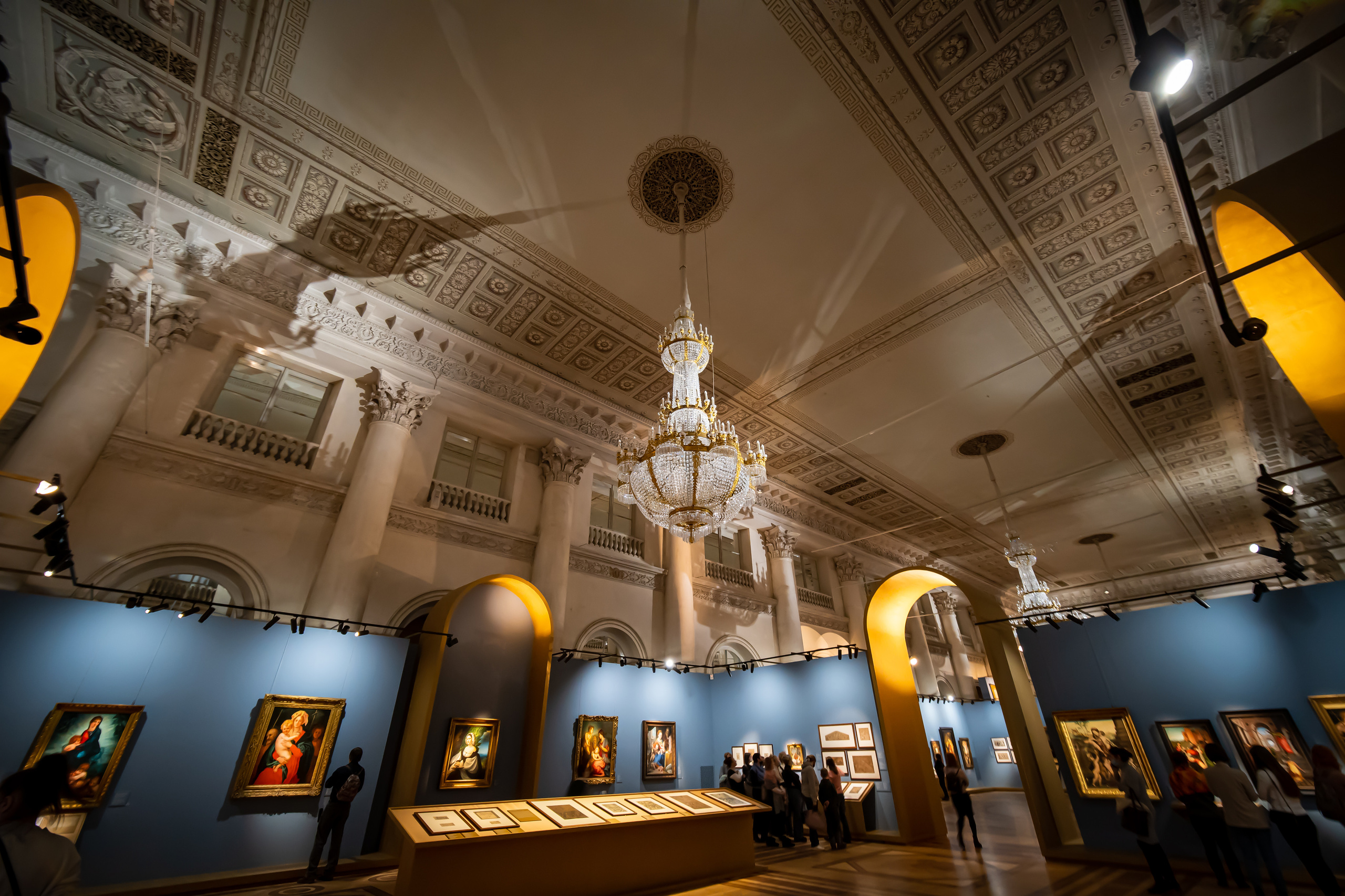 Выставка "Линия Рафаэля" в Эрмитаже