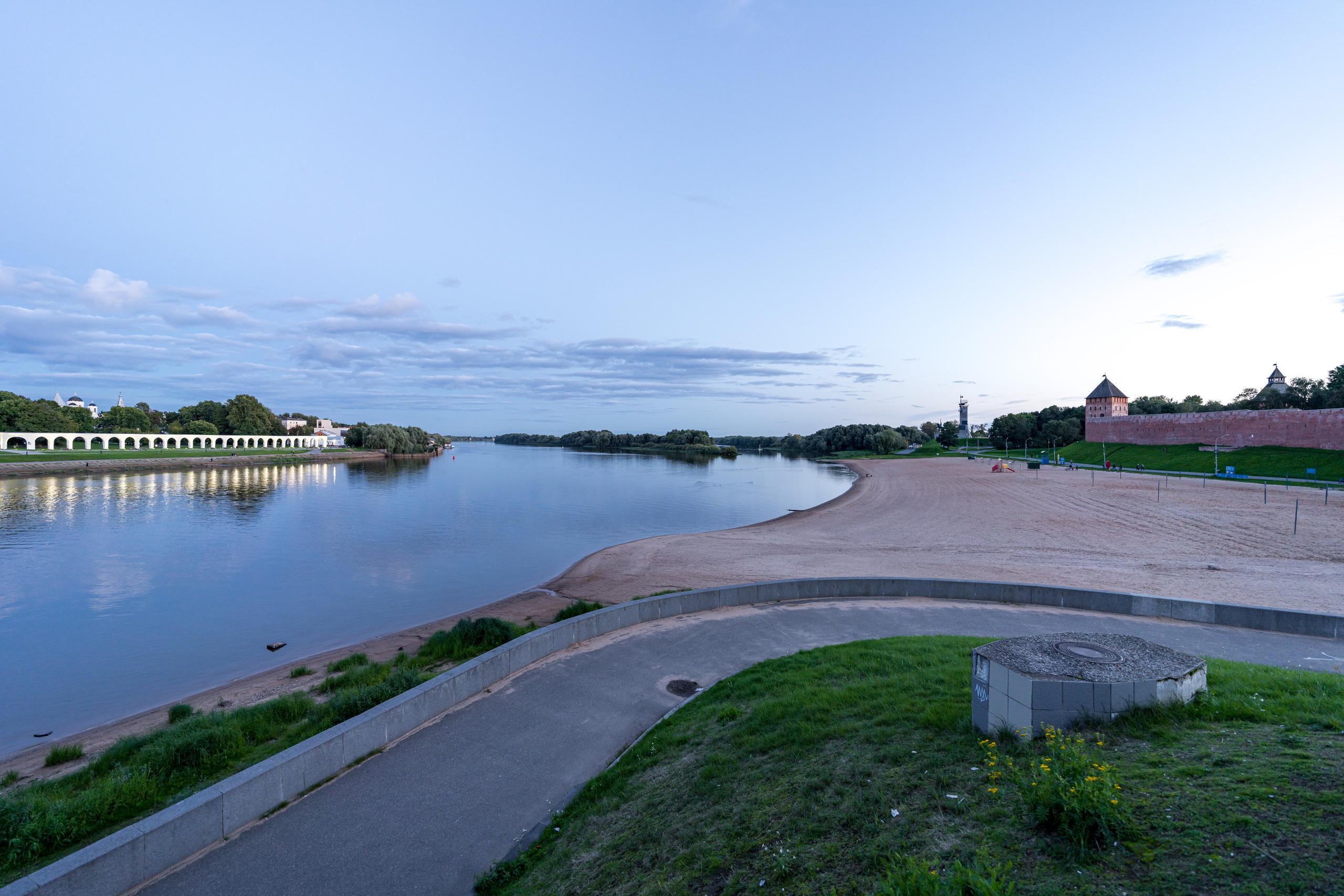 Разлив реки Волхов в Великом Новгороде