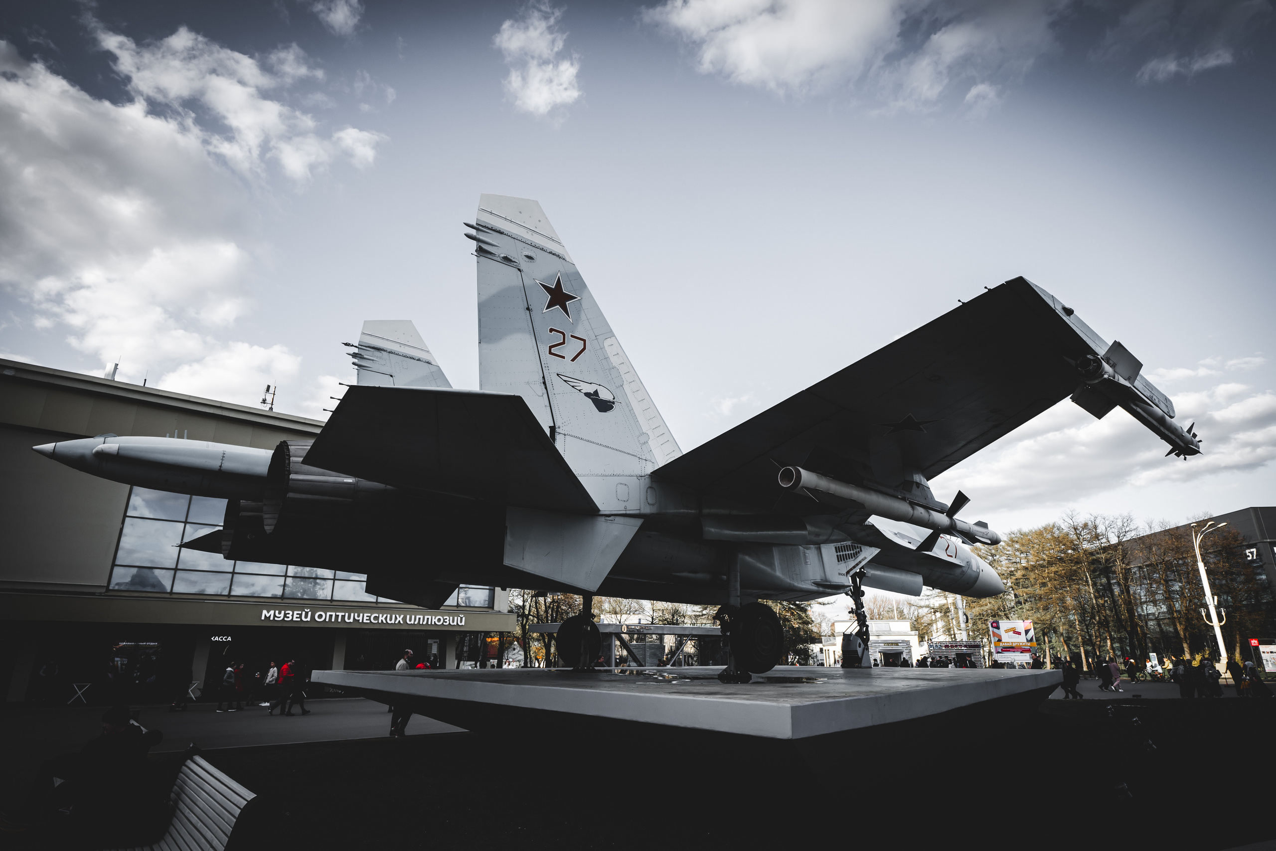 Самолет на ВДНХ