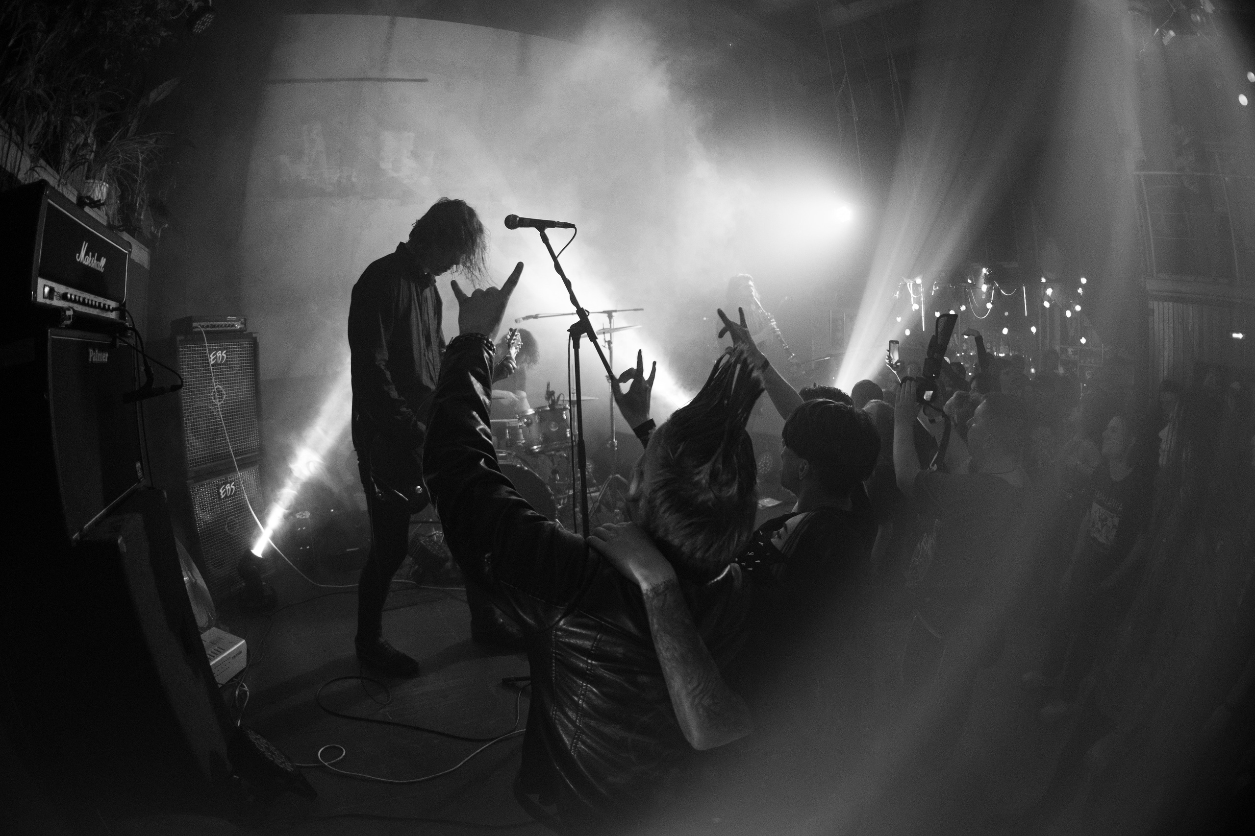 Концертный и репортажный фотограф в Санкт-Петербурге Слава Пахомов