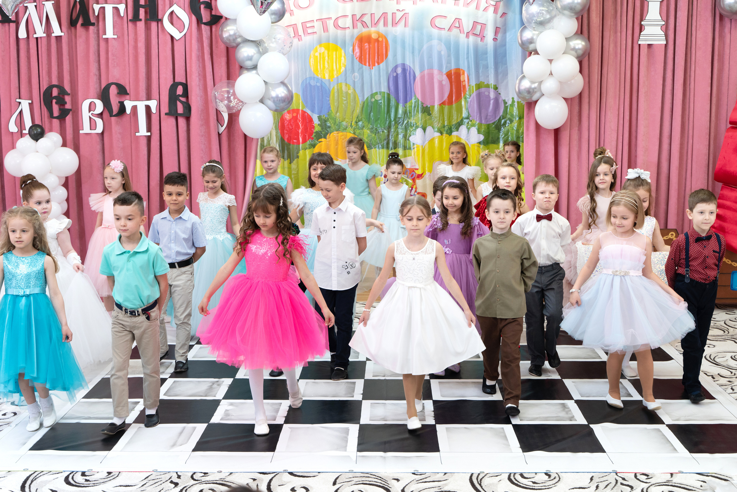 Детский сад. Профессиональный фотограф Юлия Любова