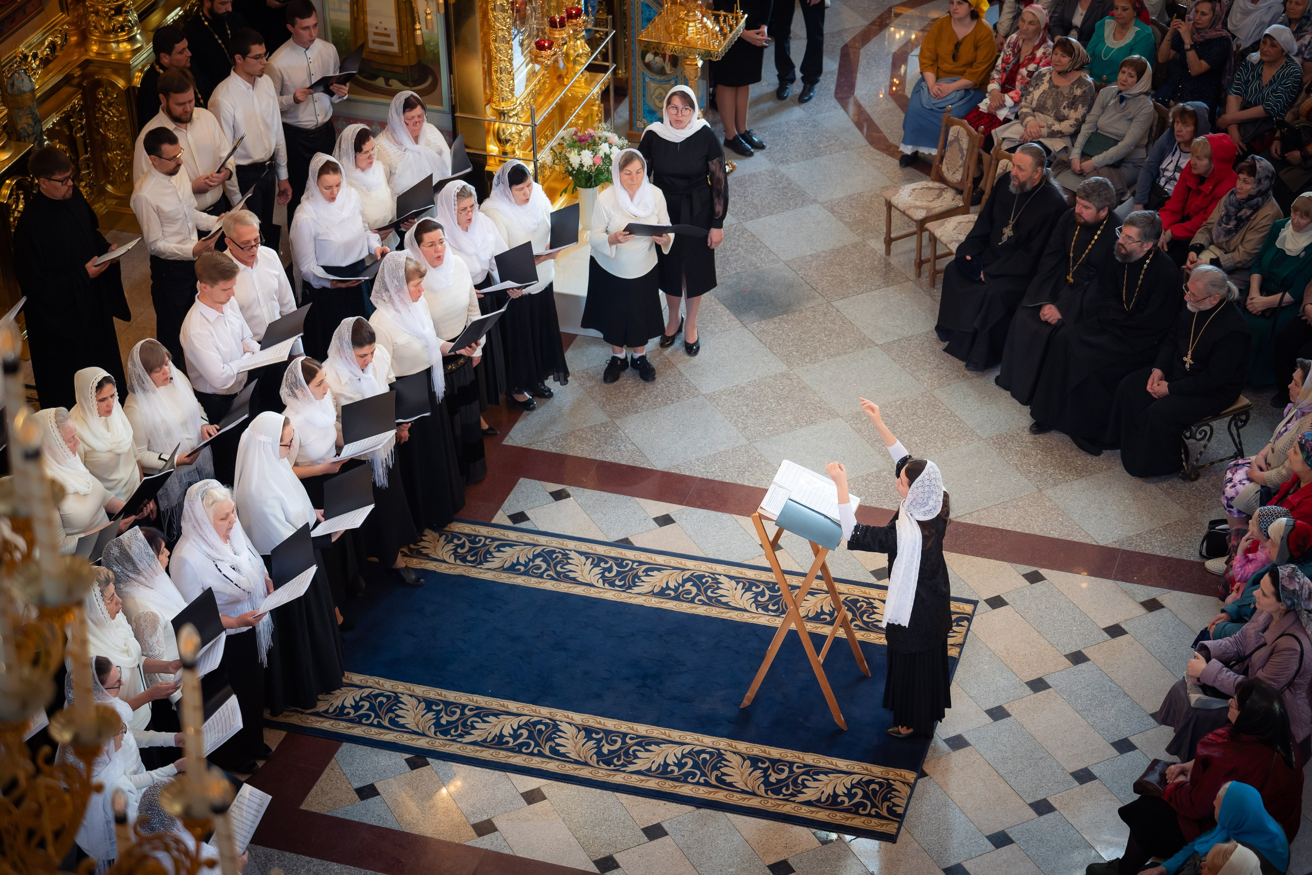 СЪЕМКИ — 2024. Антон и Татьяна Денисенко — В храме