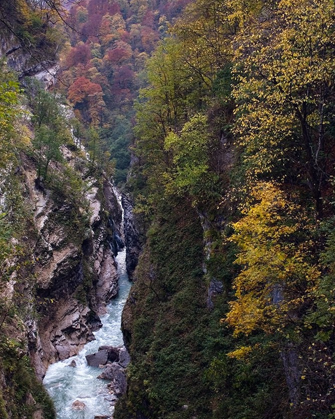 Северная Осетия. Дигорское ущелье, дом-музей «Задалески Нана»