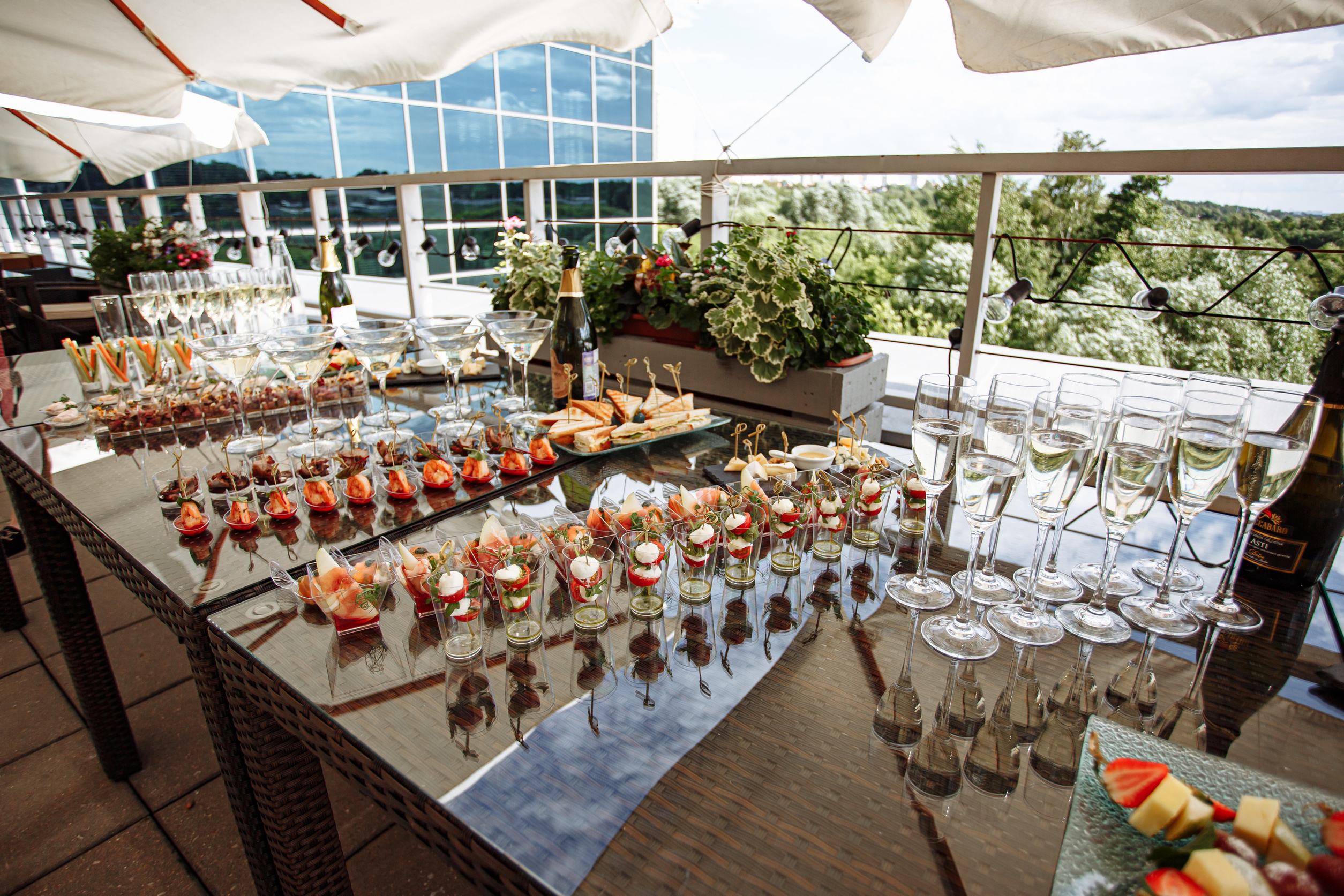 Особенности организации свадебного банкета. Меню на свадьбу. Свадебный фотограф Москва и МО Сергей Киржаев