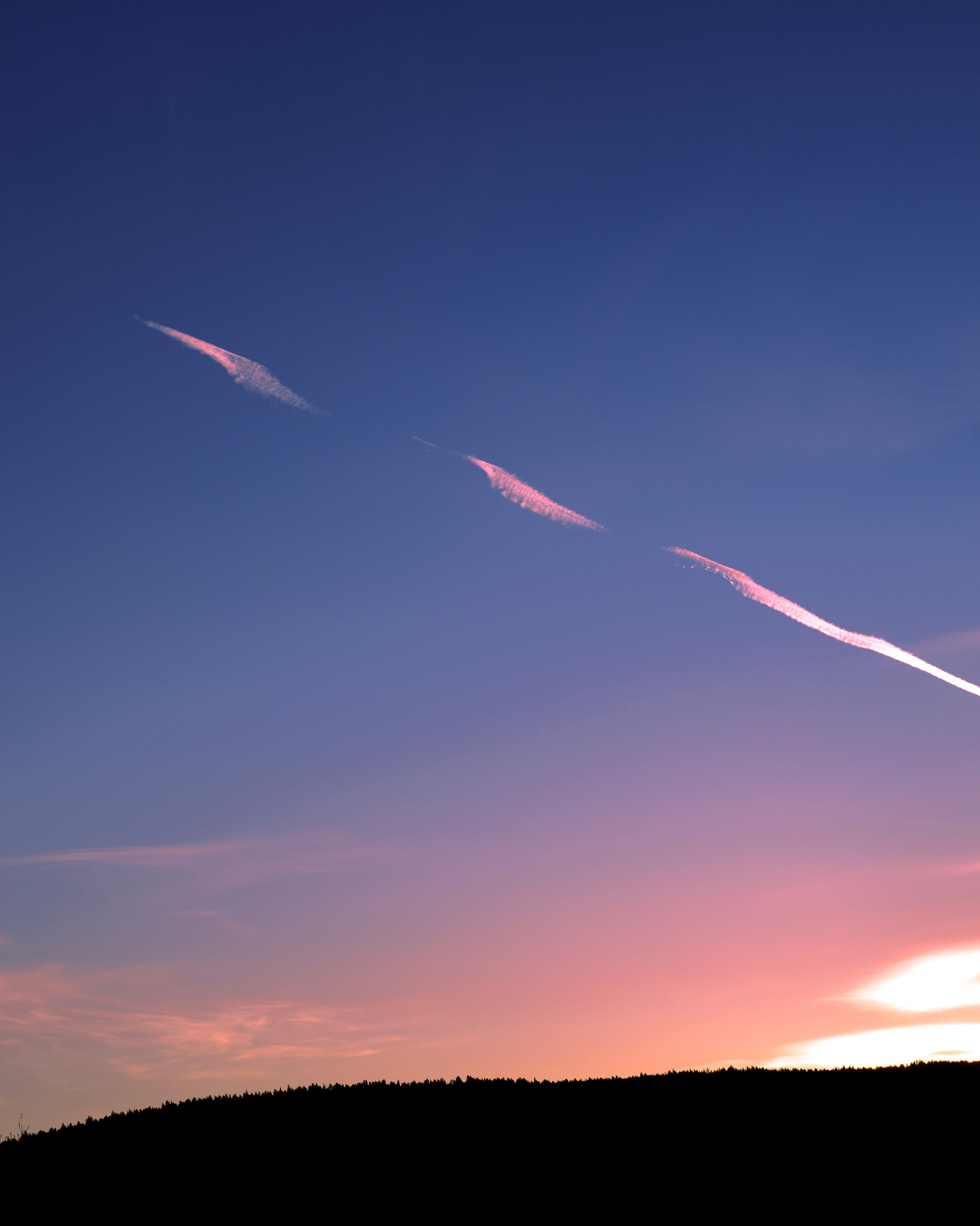 Посмотри наверх. Профессиональная High-End Ретушь | Ретушер и предметный фотограф Алла Белова