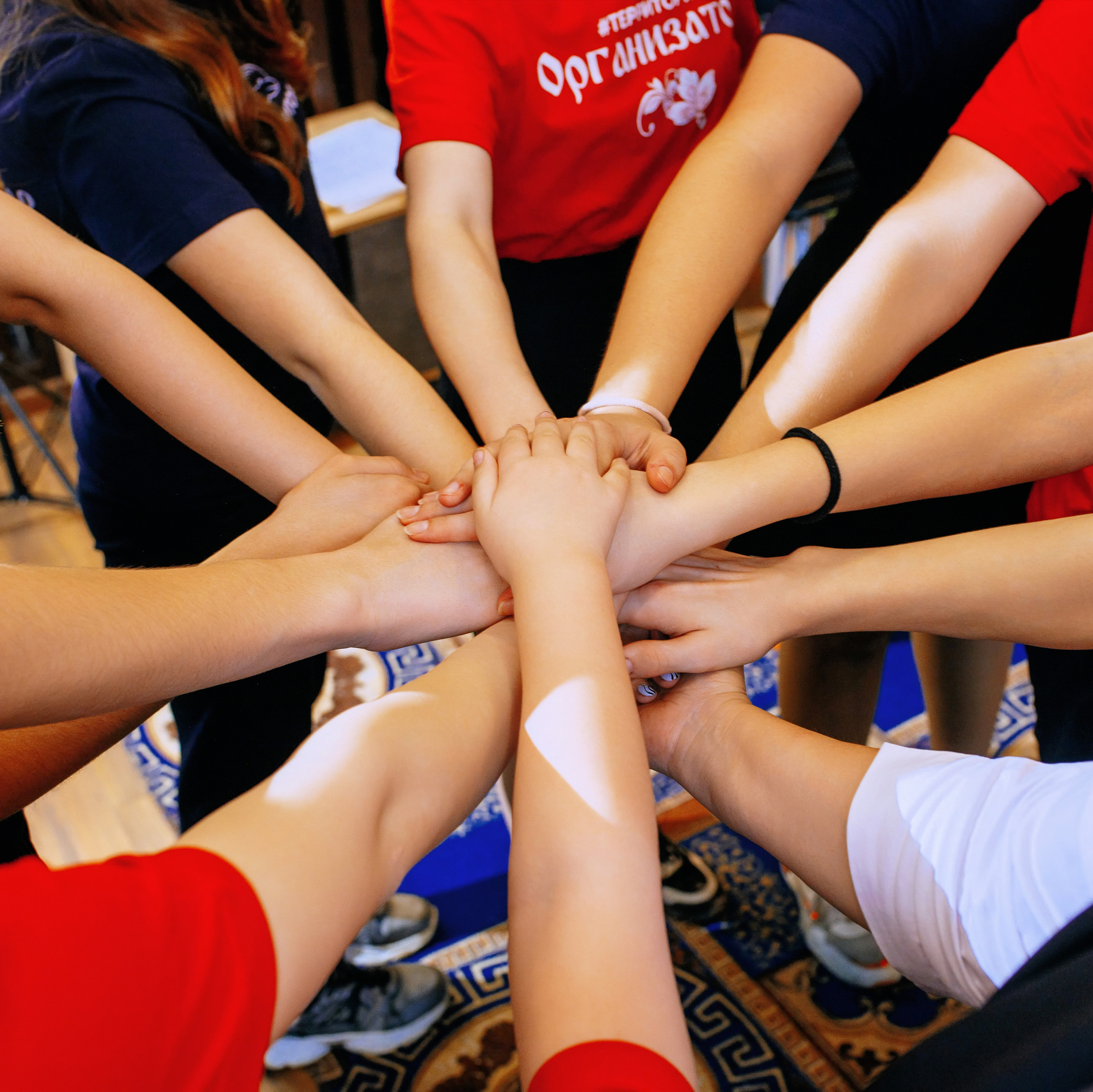 Контакты. Арт-пространство|ТЕРРИТОРИЯ