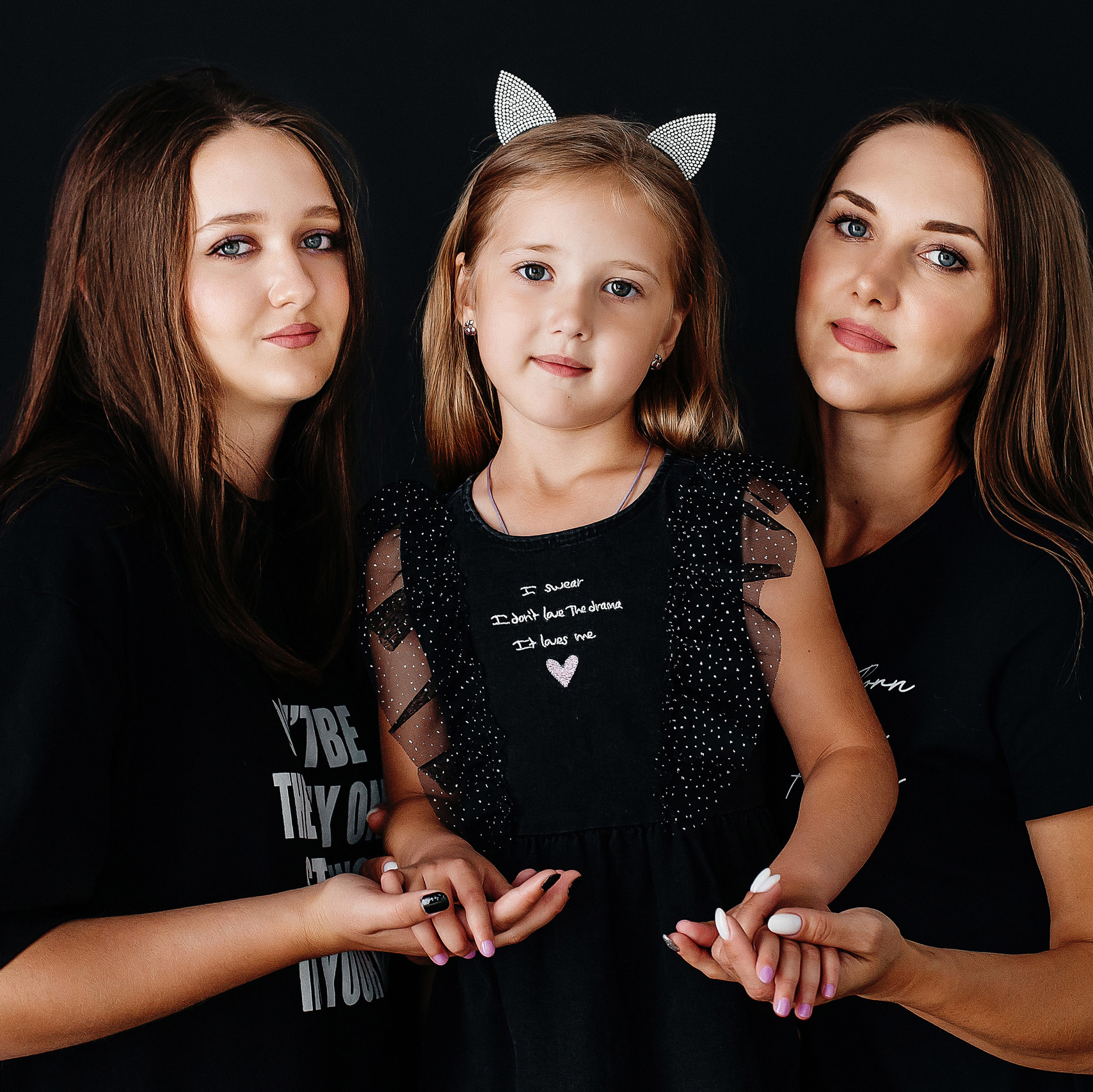 Выпускные альбомы Искитим, Бердск и Новосибирск Крюкова Елена