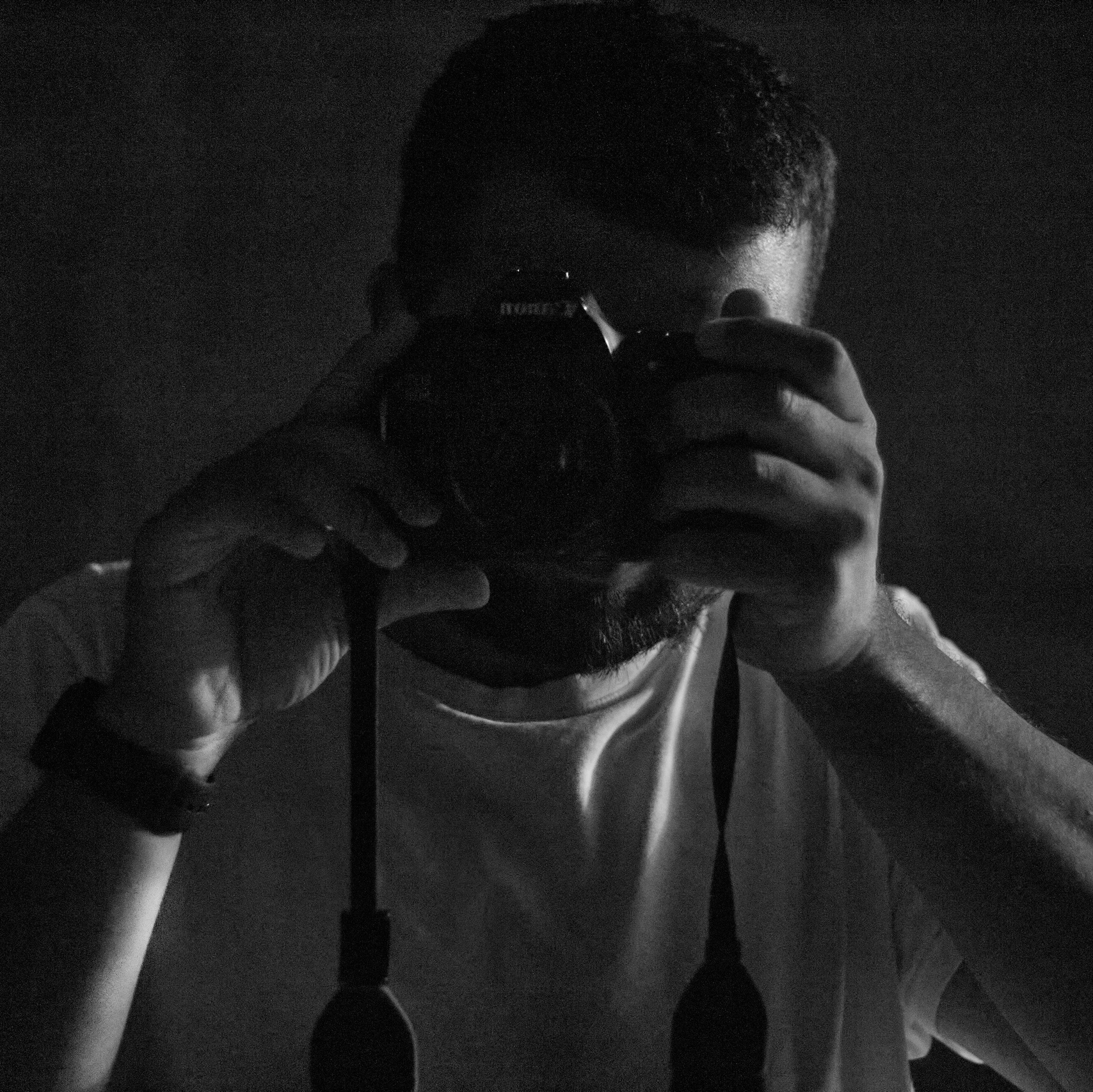 Контакты. Фото