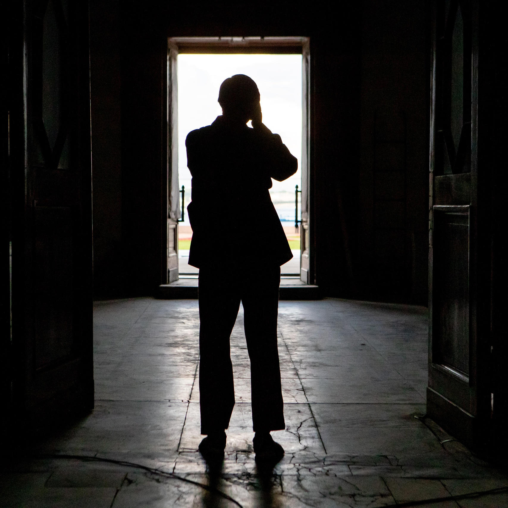 Контакты. Фотограф в Петербурге Олег Золото