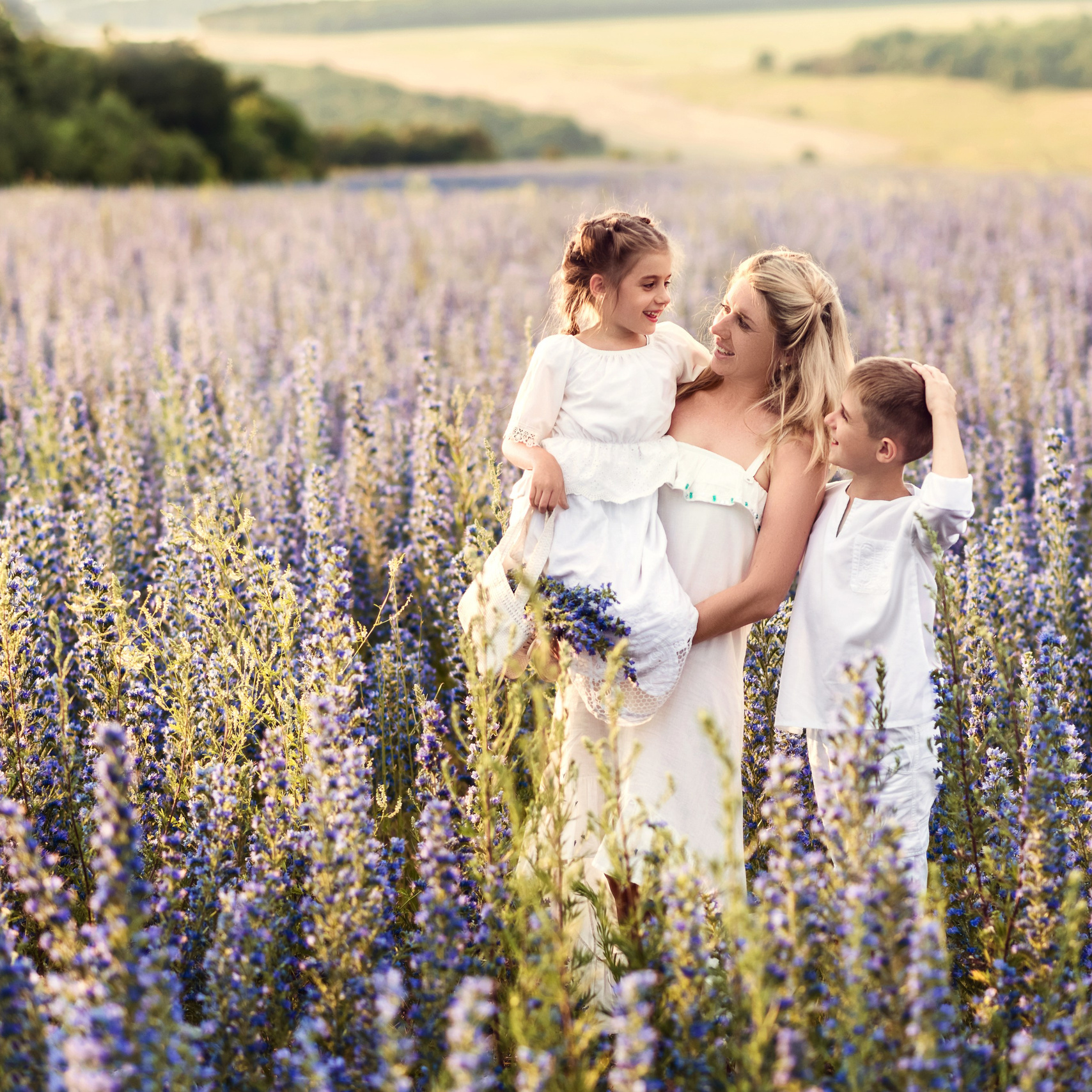 Услуги. Фотограф в Саратове для всей семьи Бечина Диана