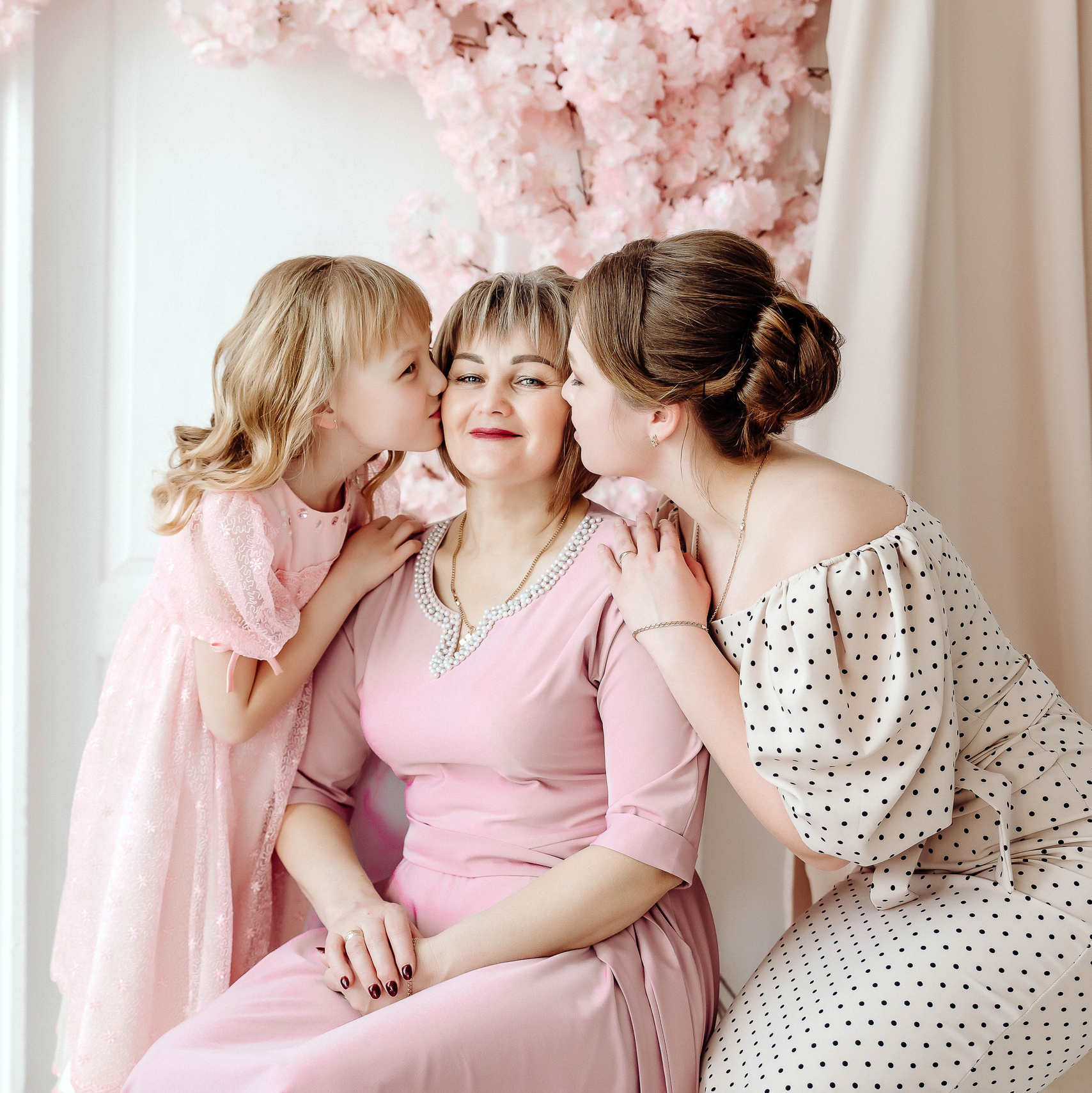 Свадебный и семейный фотограф Любовь Исланова