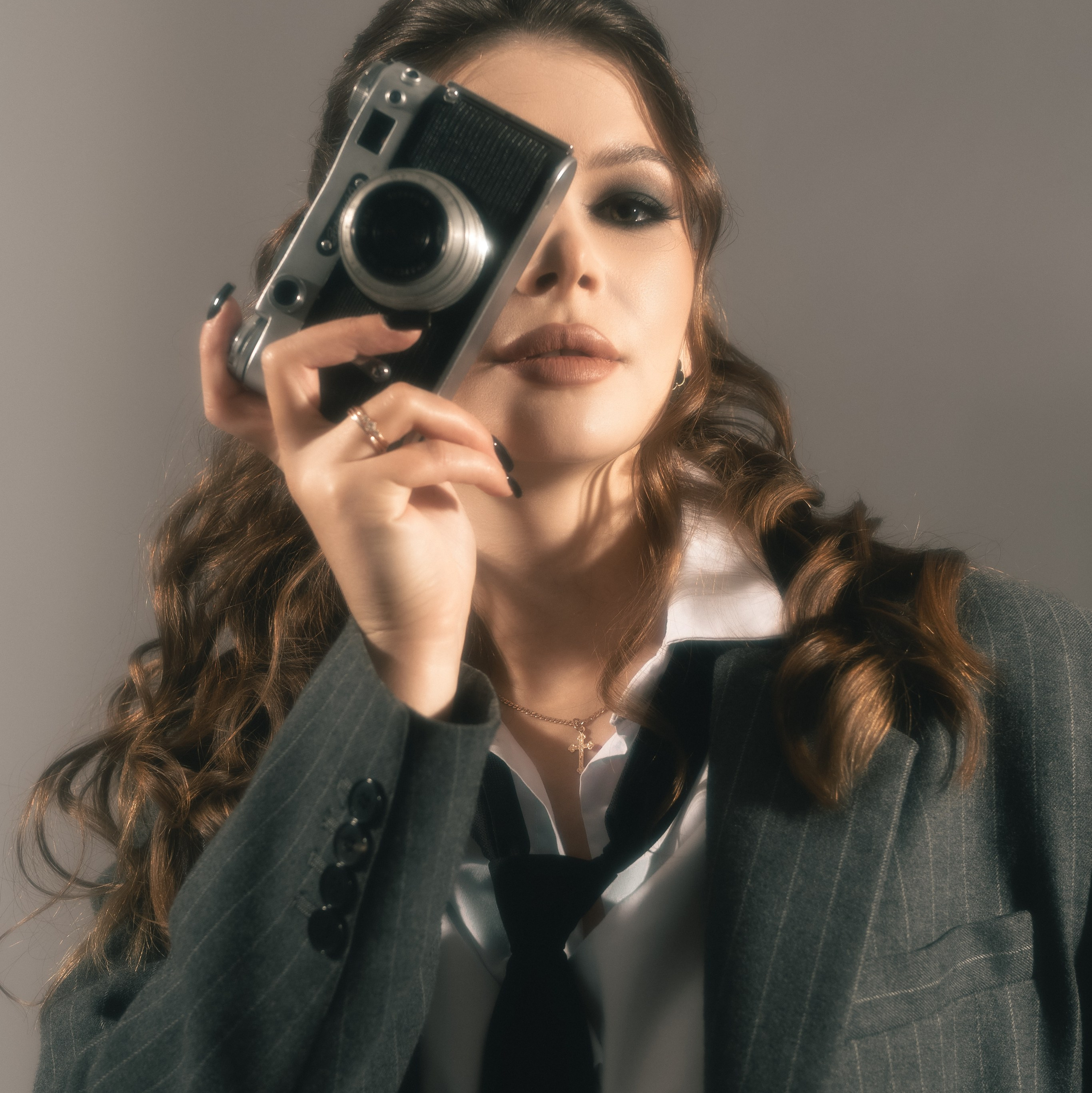 Контакты. Фотограф Анна Воленщак Торез/Донецк