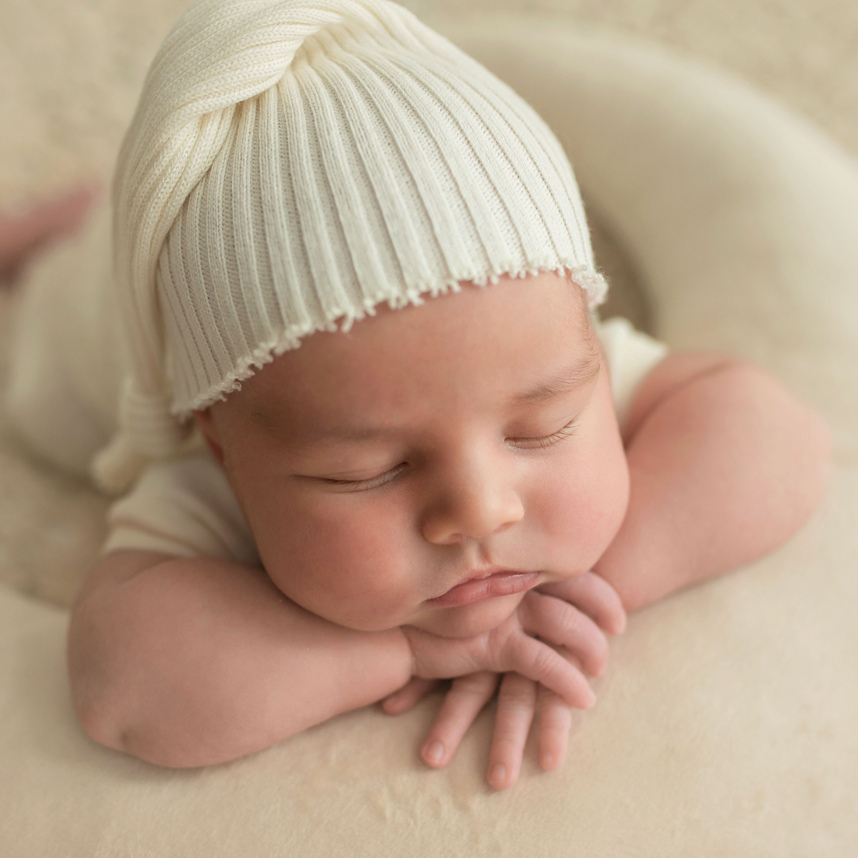 Индивидуальное наставничество. Фотограф новорожденных в Уфе