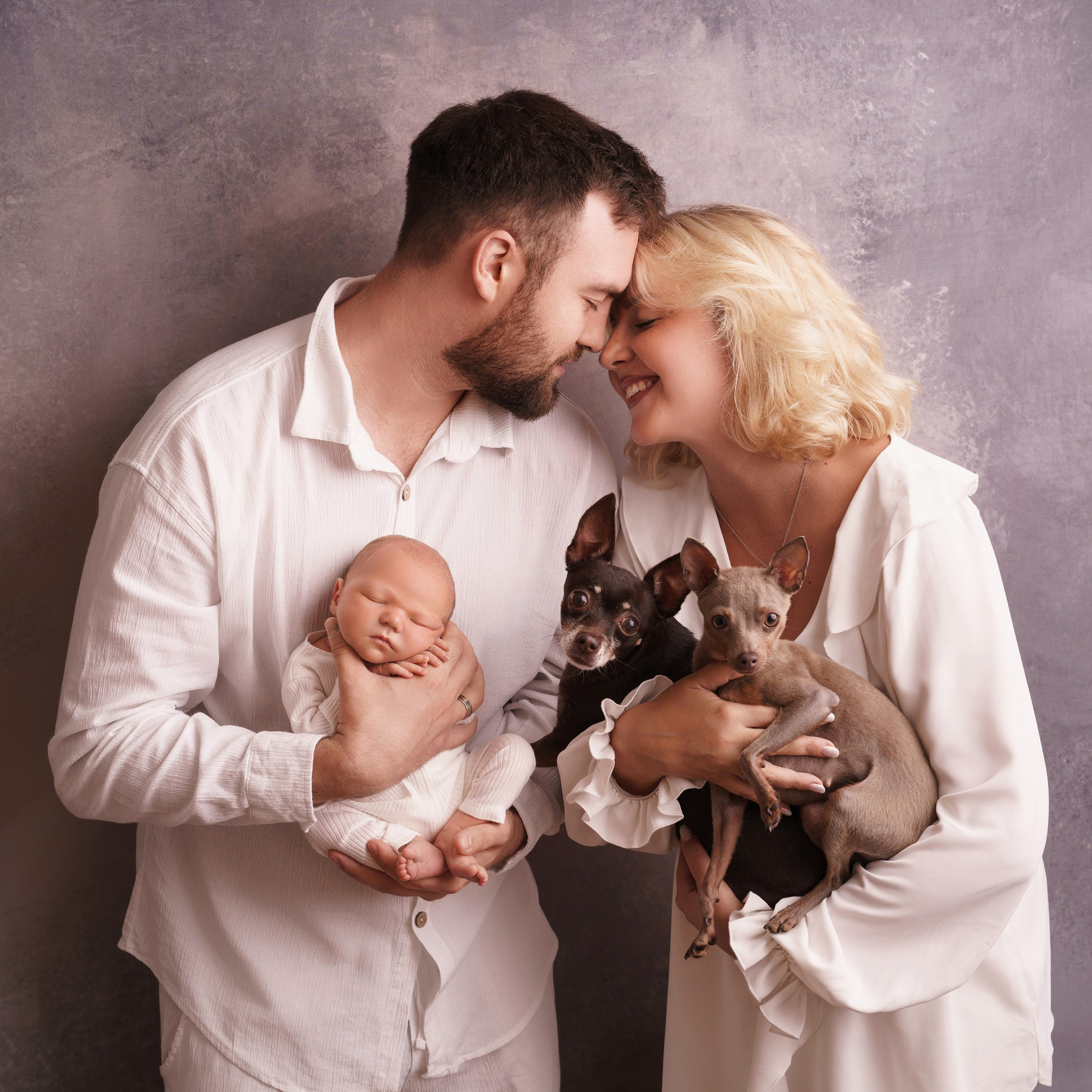 семейная фотосессия новорожденного малыша newborn, выезд, Москва