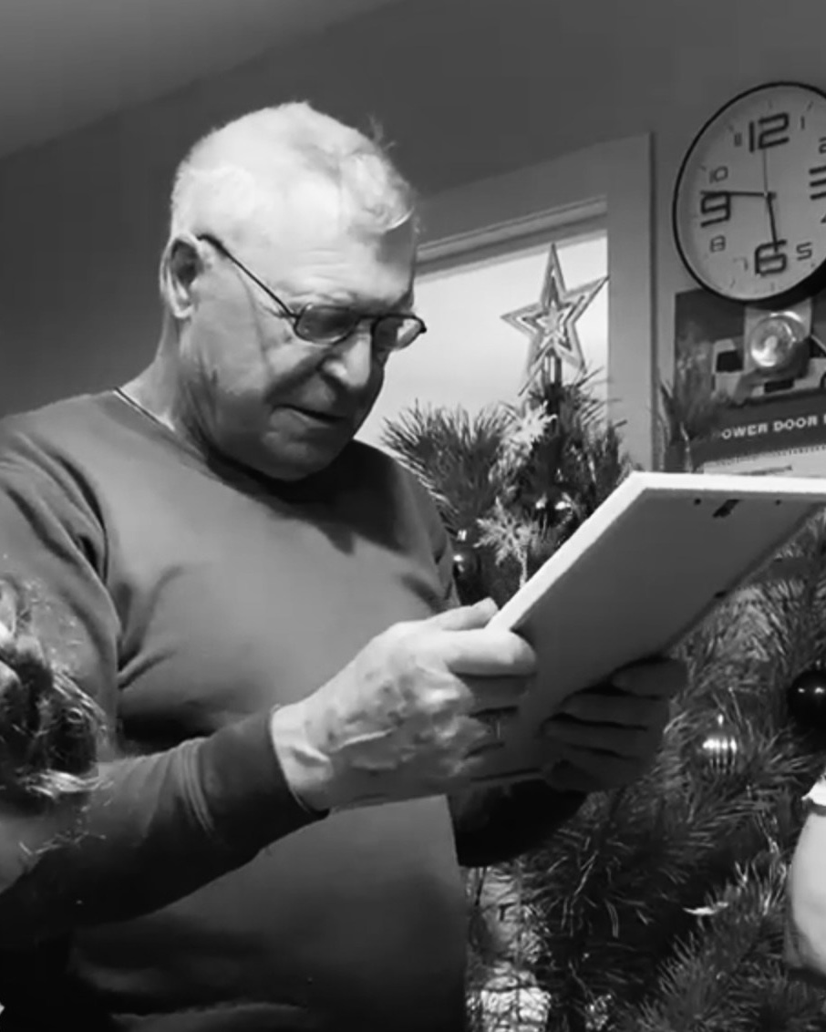 Семейные фотографии: как сохранить историю поколений в одном кадре. YourSelf.photostudio | автопортретная фотостудия ТОЛЬЯТТИ