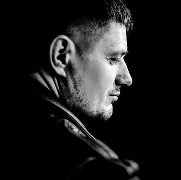 Контакты. Портретный фотограф в Иркутске Иванов Артём