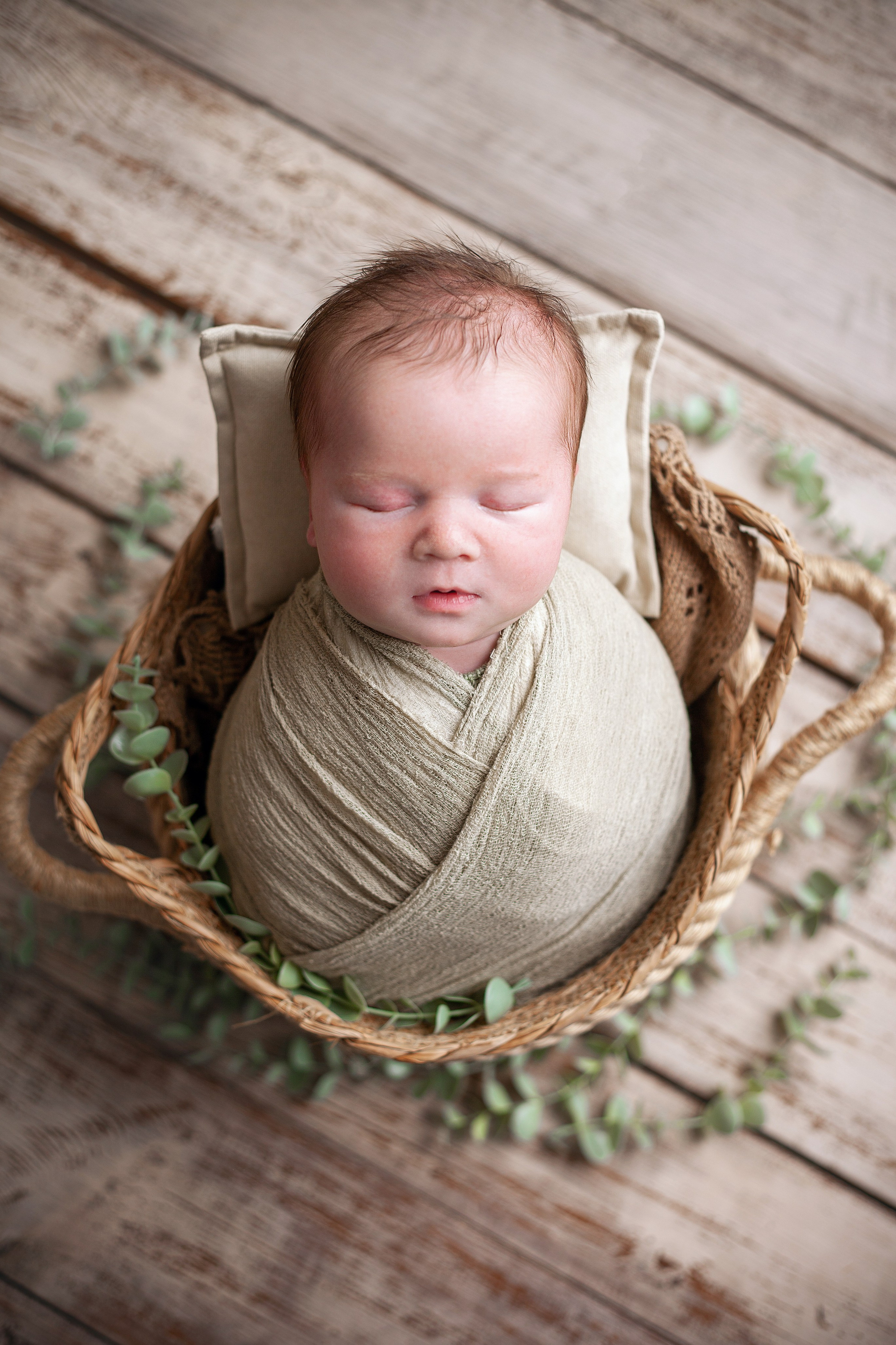 Фотосессии новорожденным малышам в челябинске