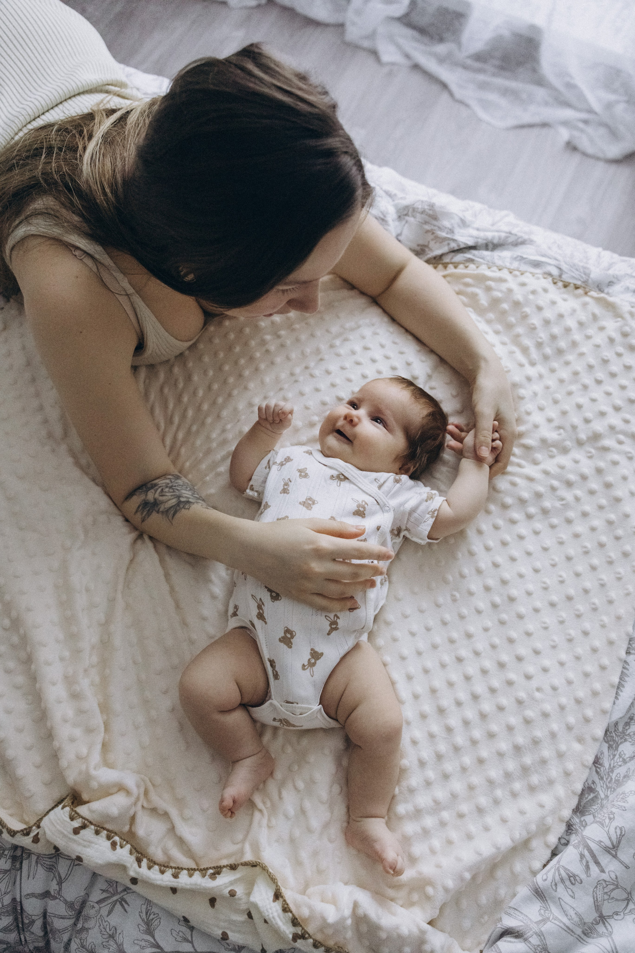 мама и ребенок домашняя фотосессия