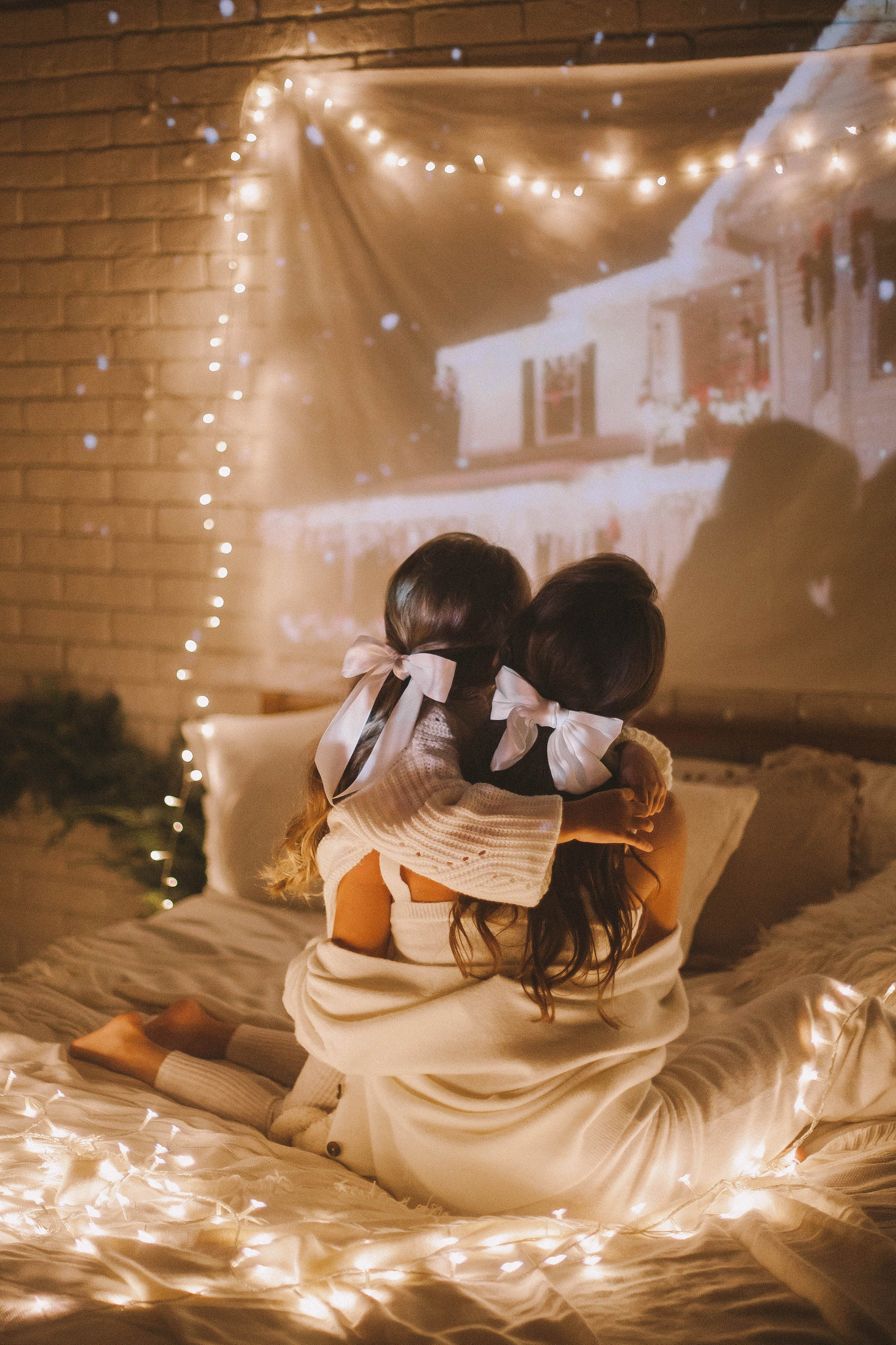 Контакты. Свадьбы в формате прогулки, индивидуальные и семейные съёмки