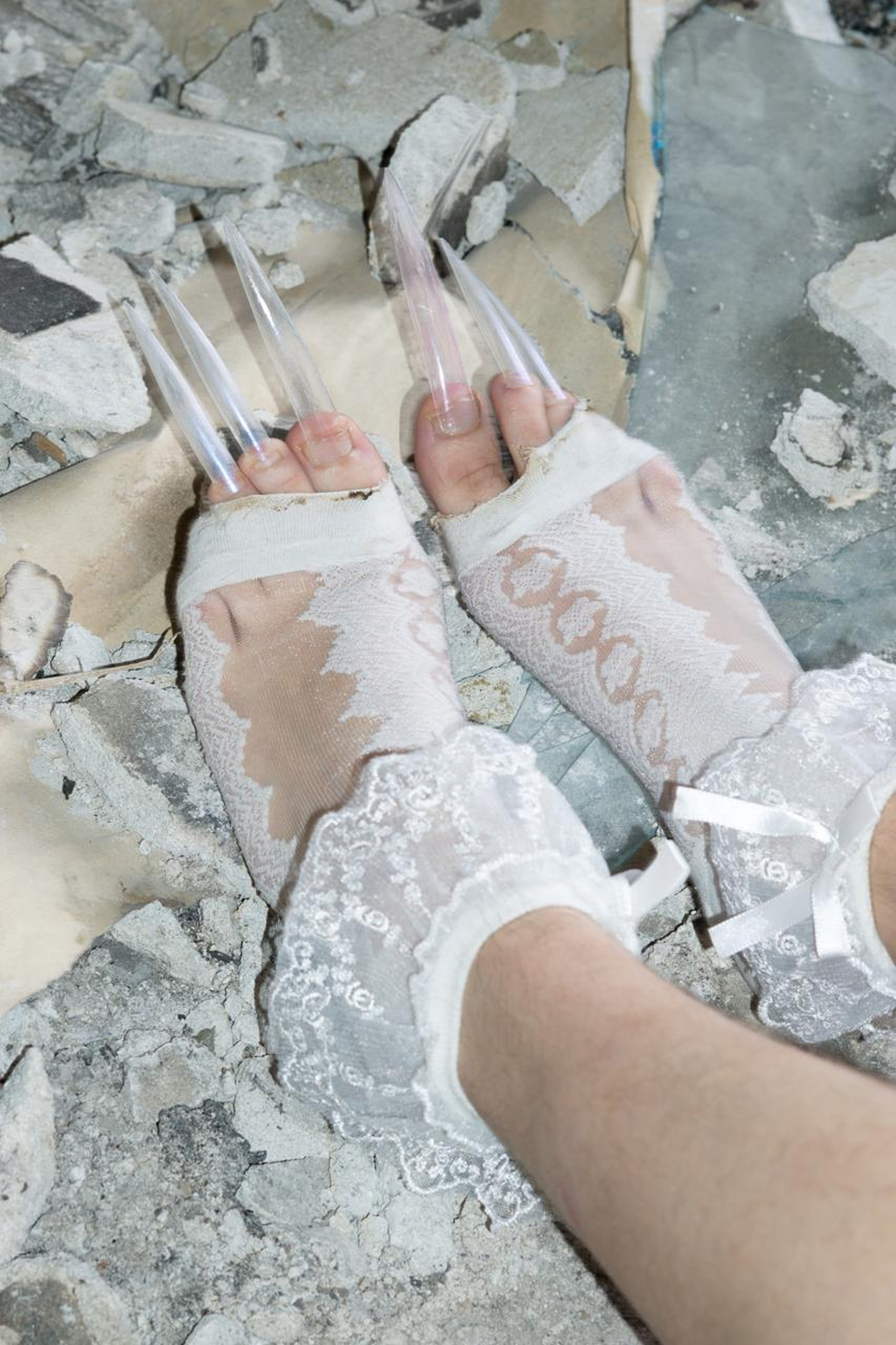 Лиза Паутова «g1rl.exe». Самоорганизация Низина