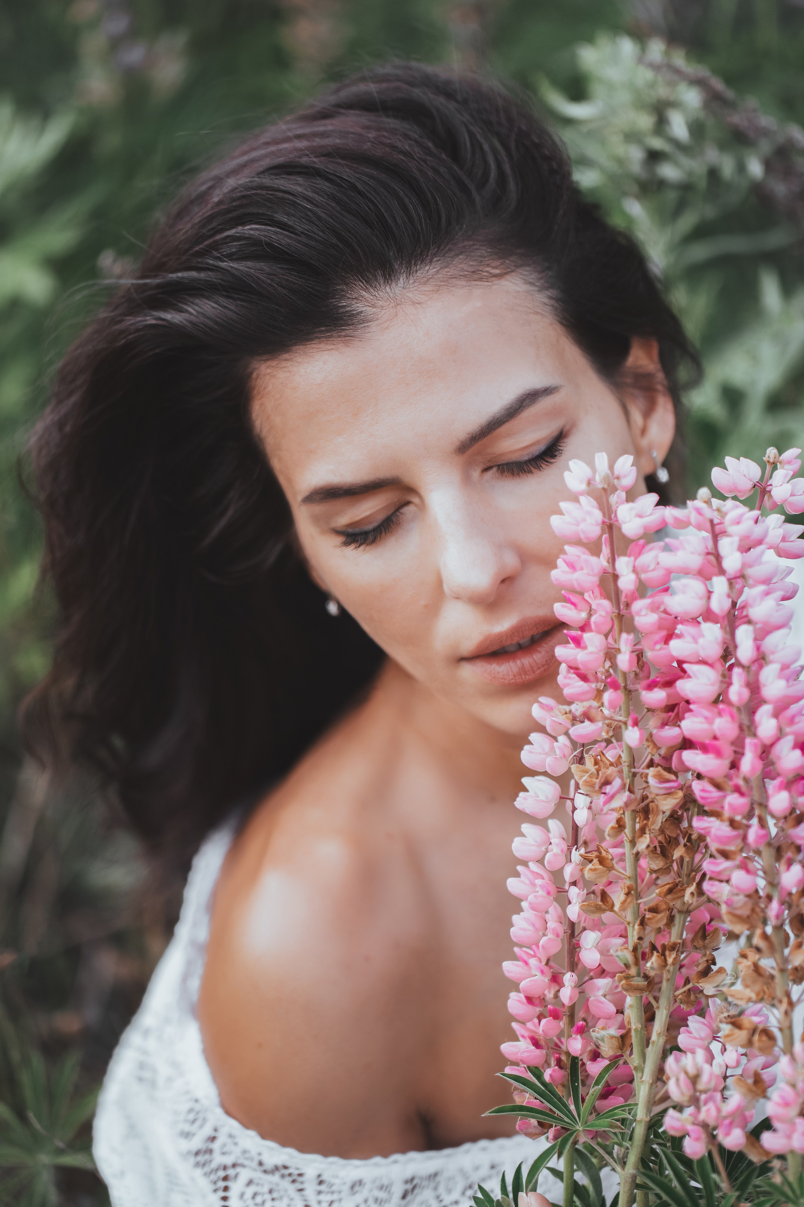 Фотосессия в люпинах