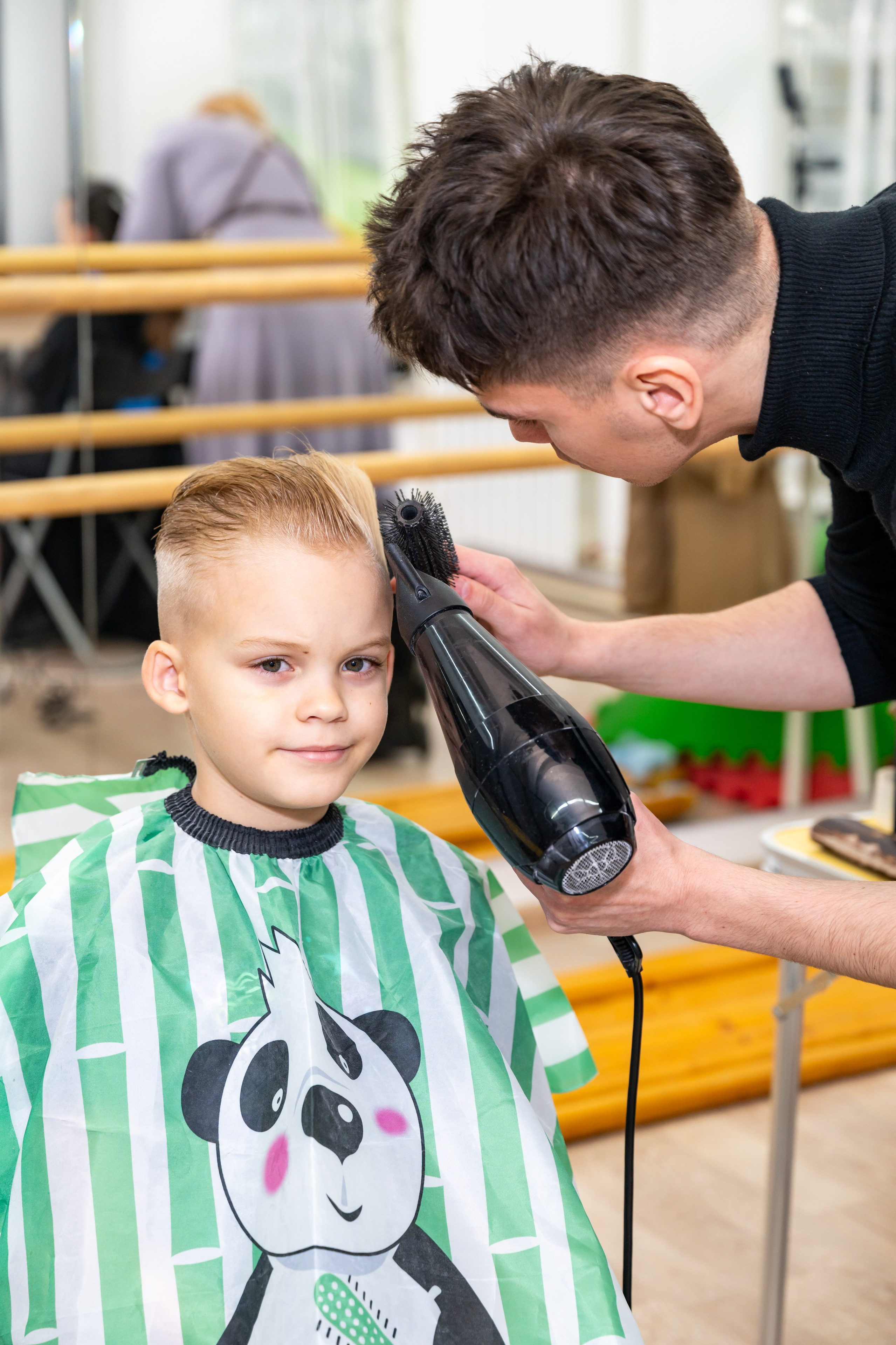 Имидж-студия. КонТакт — спортивные бальные танцы в Москве