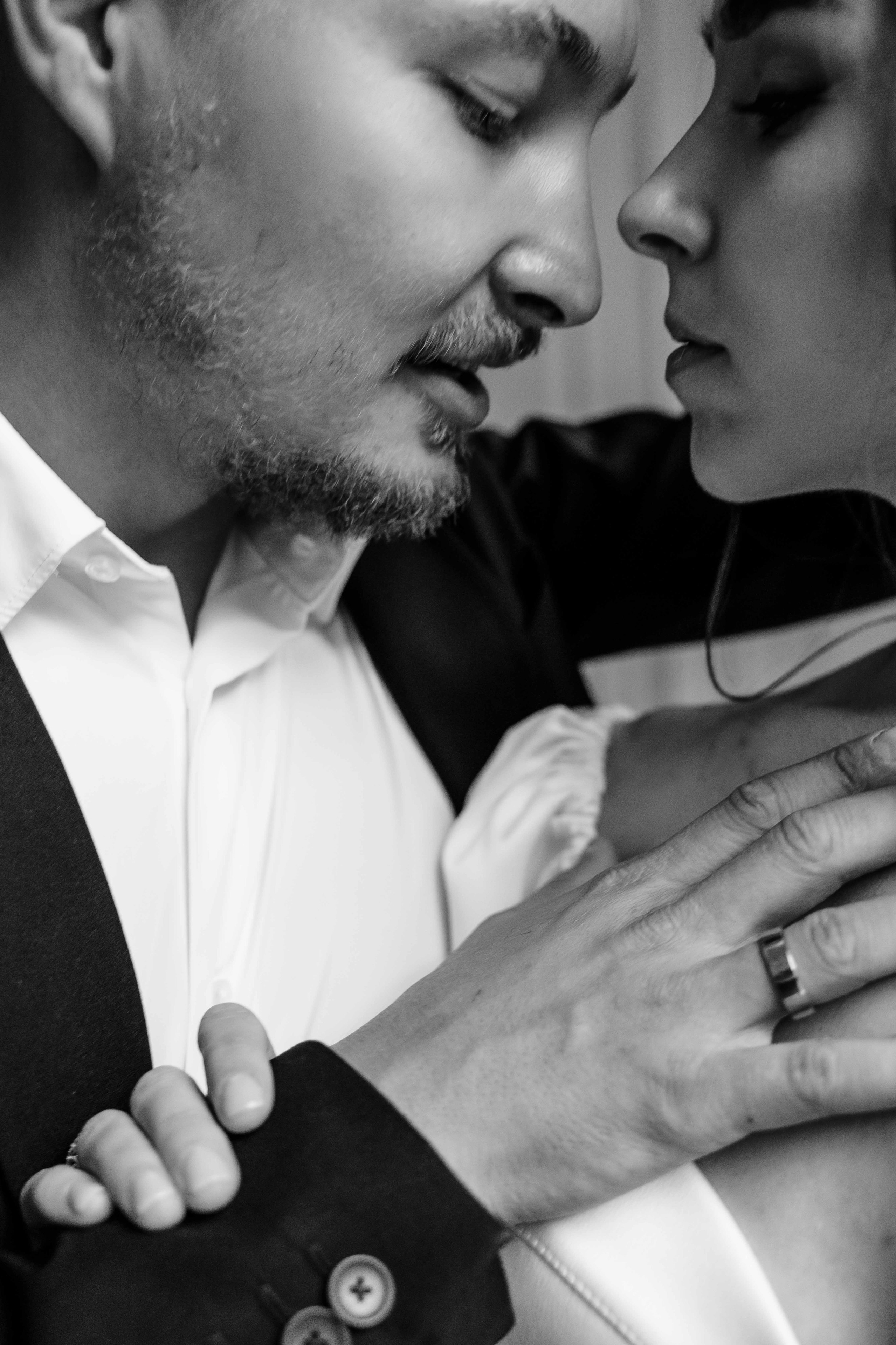 Контакты. Свадебный фотограф Ирнис Дильмухаметов