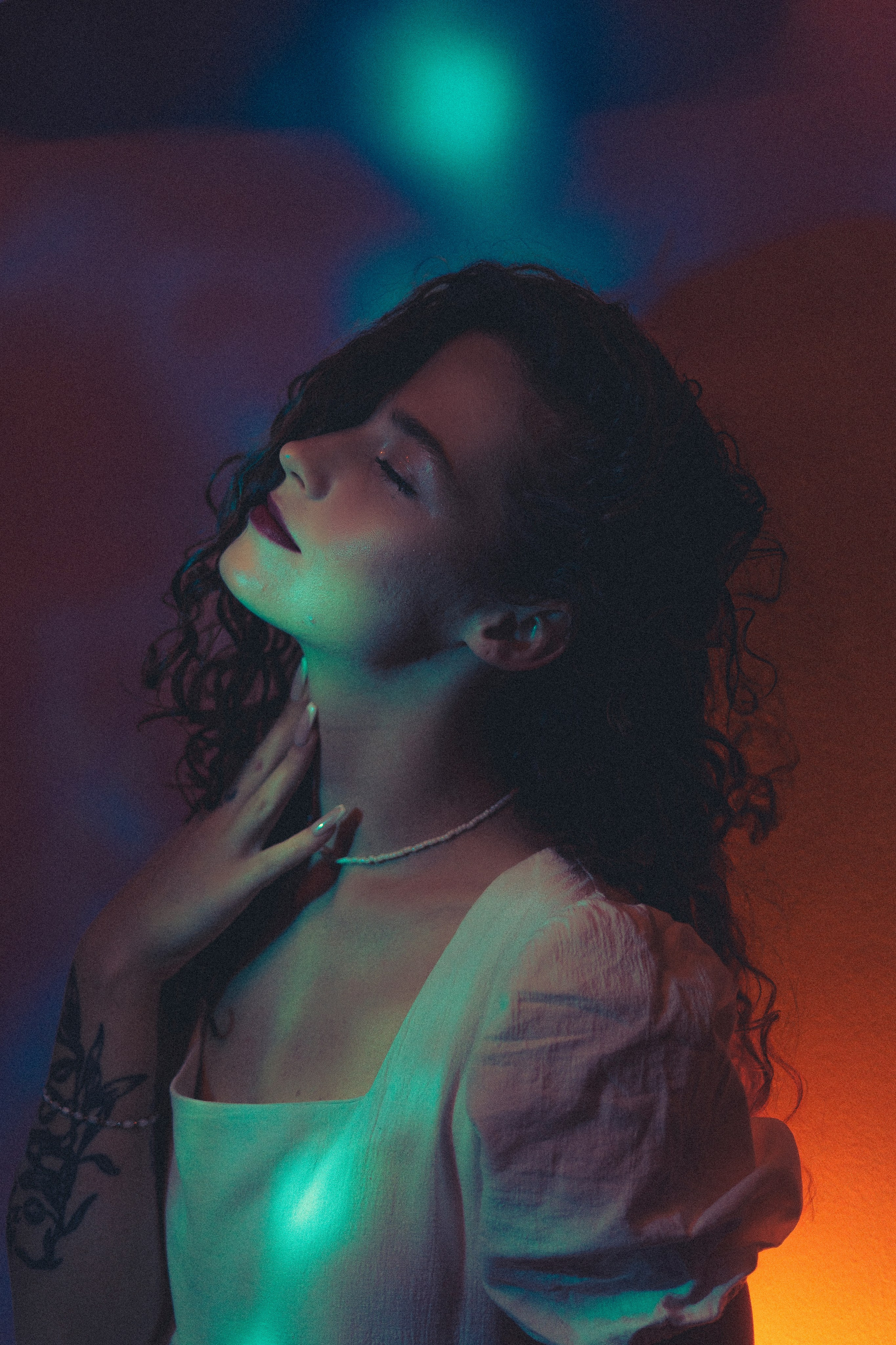 Нежная, утренняя фотосессия на рассвете у моря в Сочи