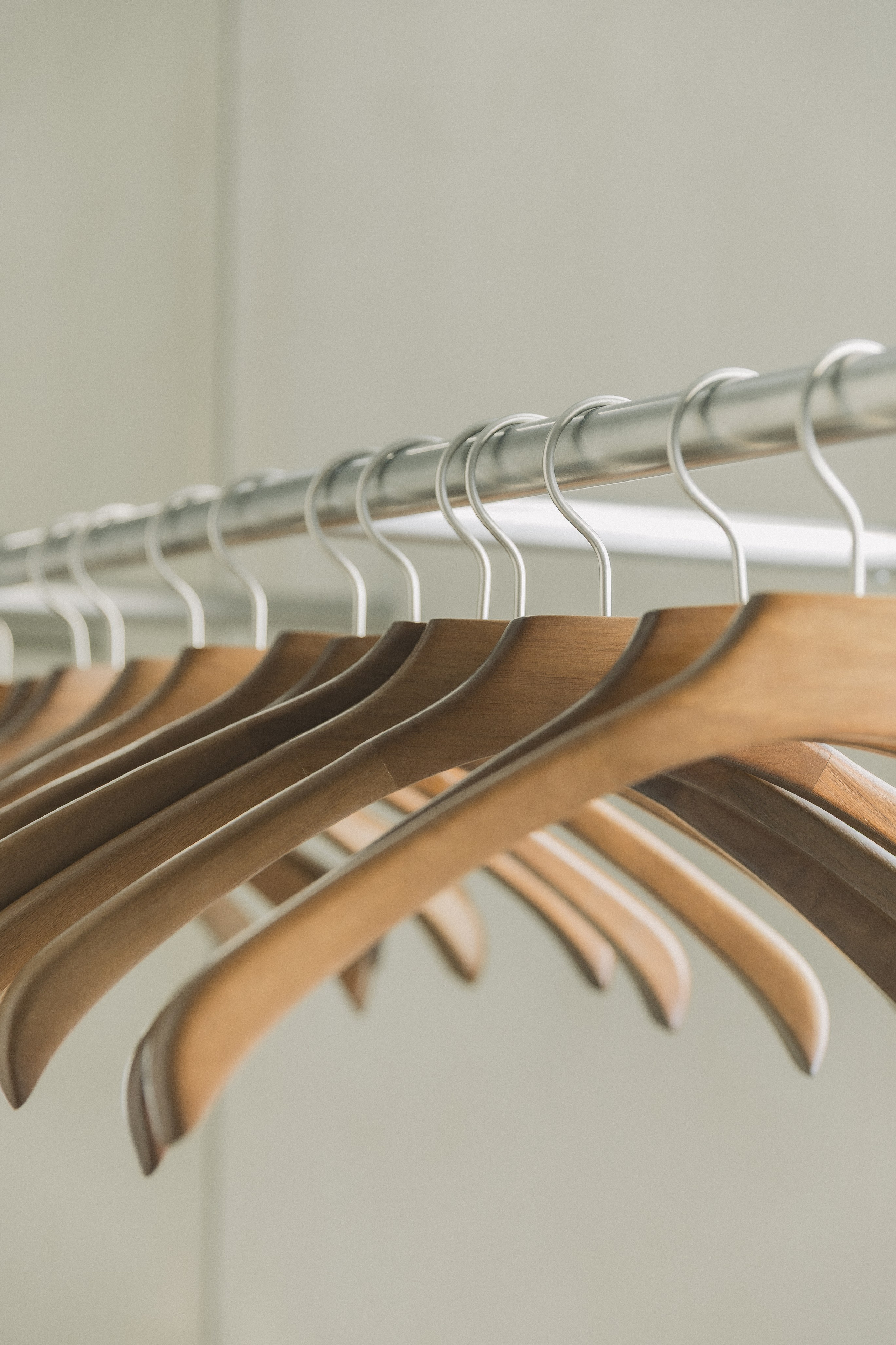 Кейс: Не просто интерьер. Ощущение. Съёмка для премиум-салона Lumi. Кристина Бирон — контент-креатор: Reels, фото/видео для бизнеса в СПб и Москве + AI-контент по РФ