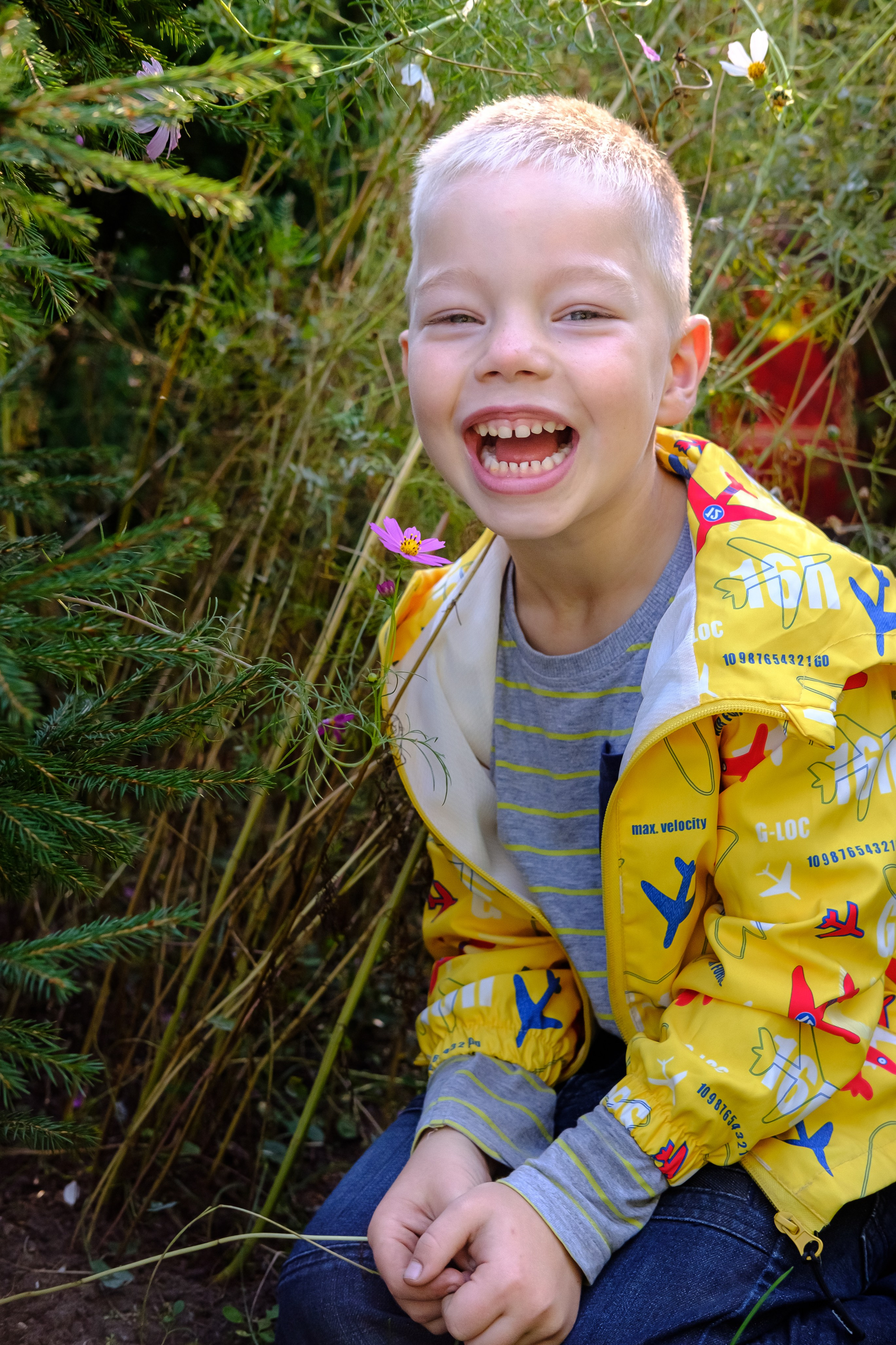 Забронировать услугу «Выпускной альбом» у фотографа Кати Вербицкой. К-КАДР — выпускные альбомы для детского сада, семейные фотографии, предметная и модельная съемка в СПб